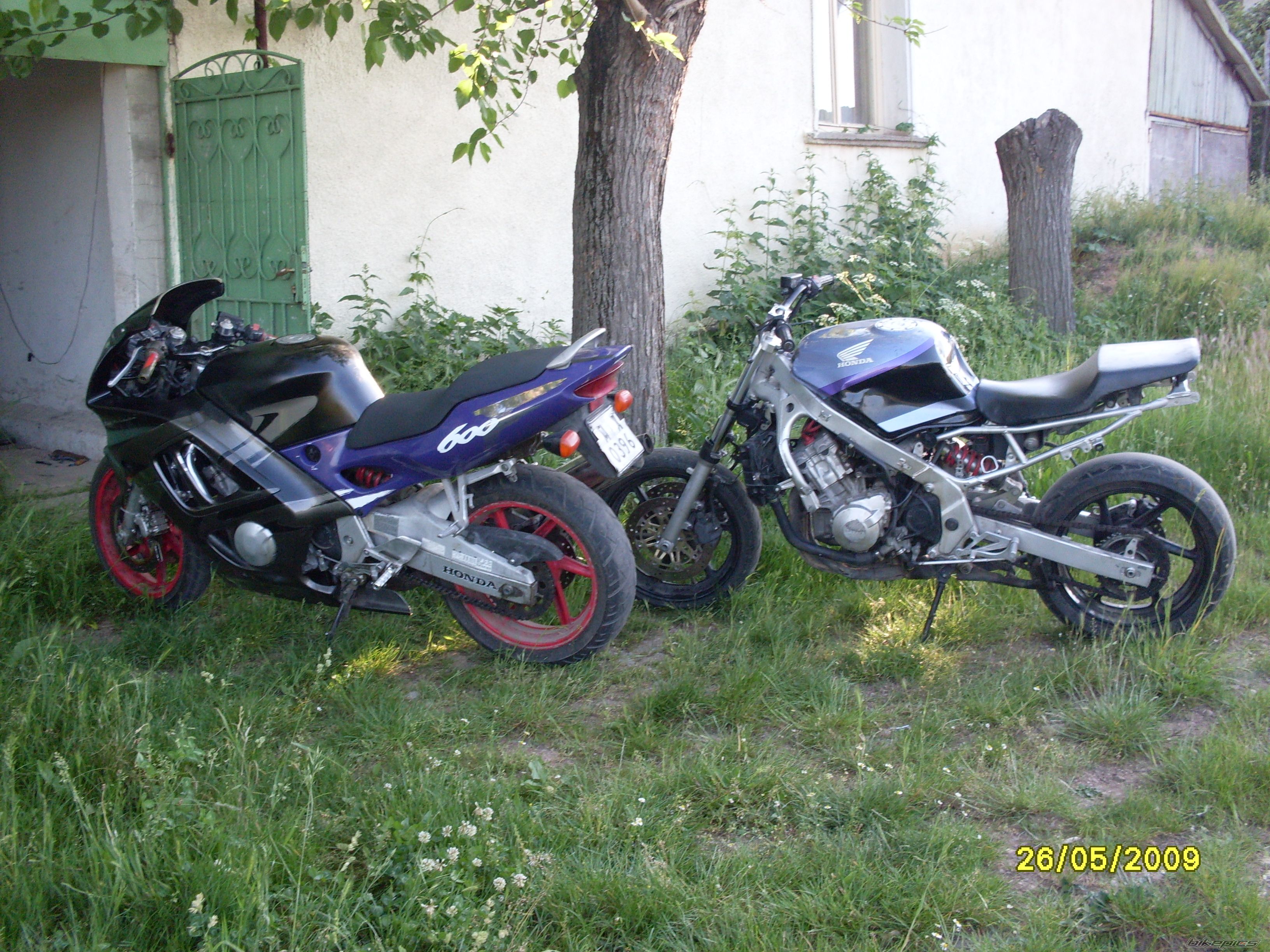 Bike Photo 1679944