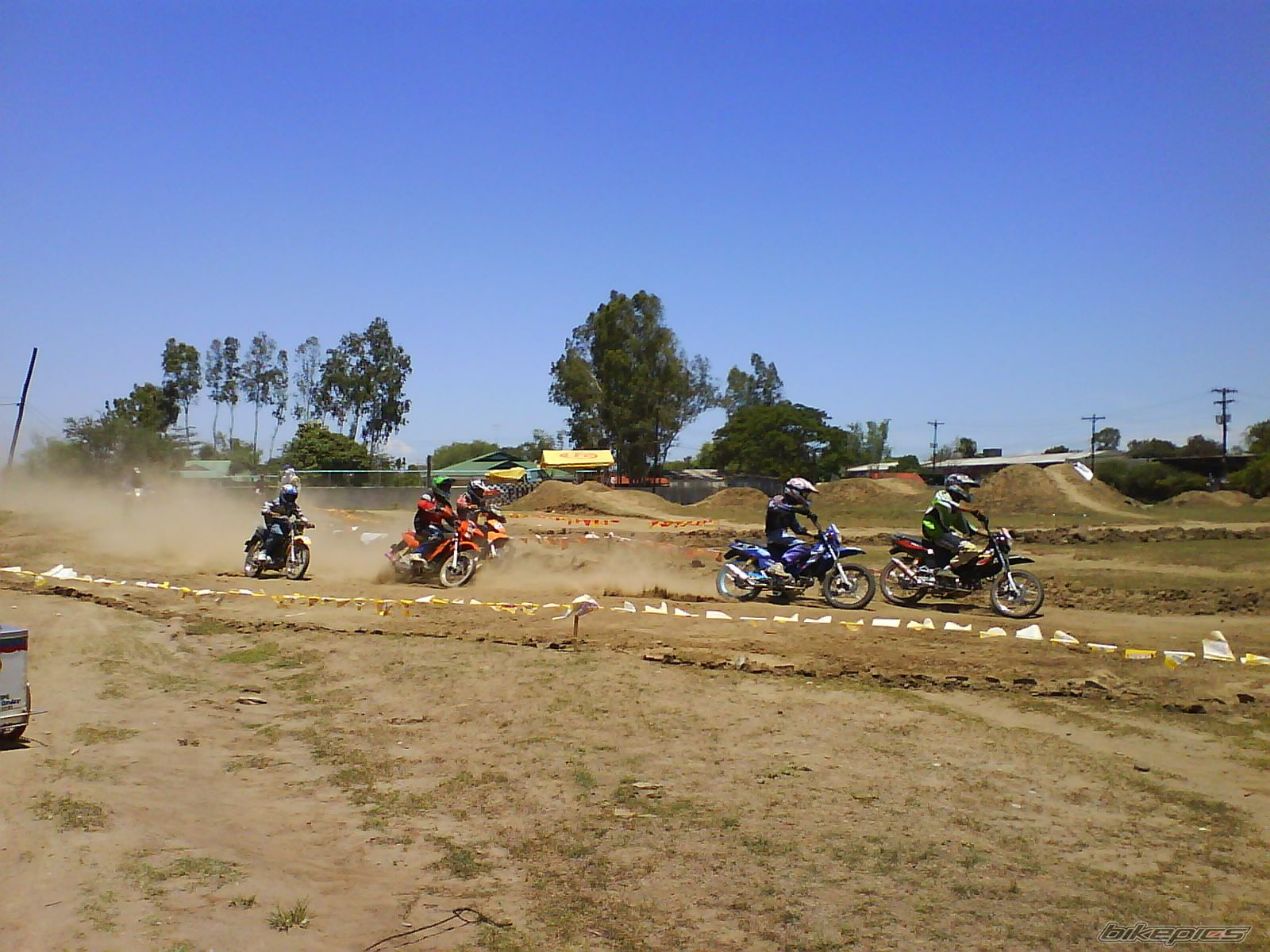 Bike Photo 1680161