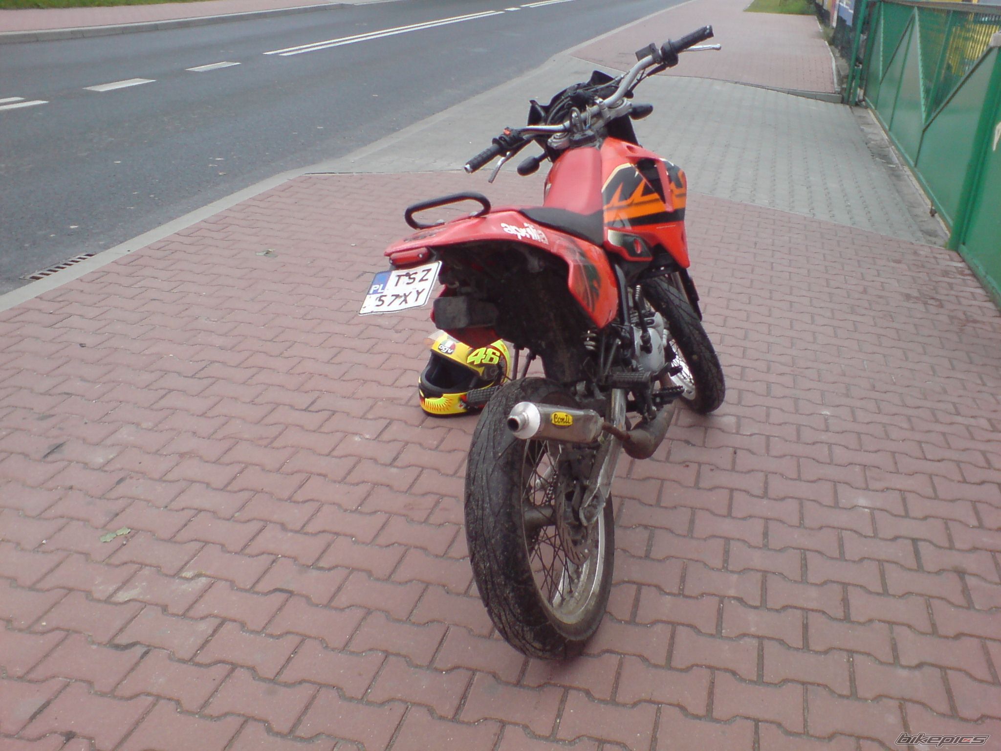 Photo 1680278