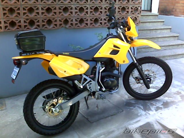 Photo 1680545
