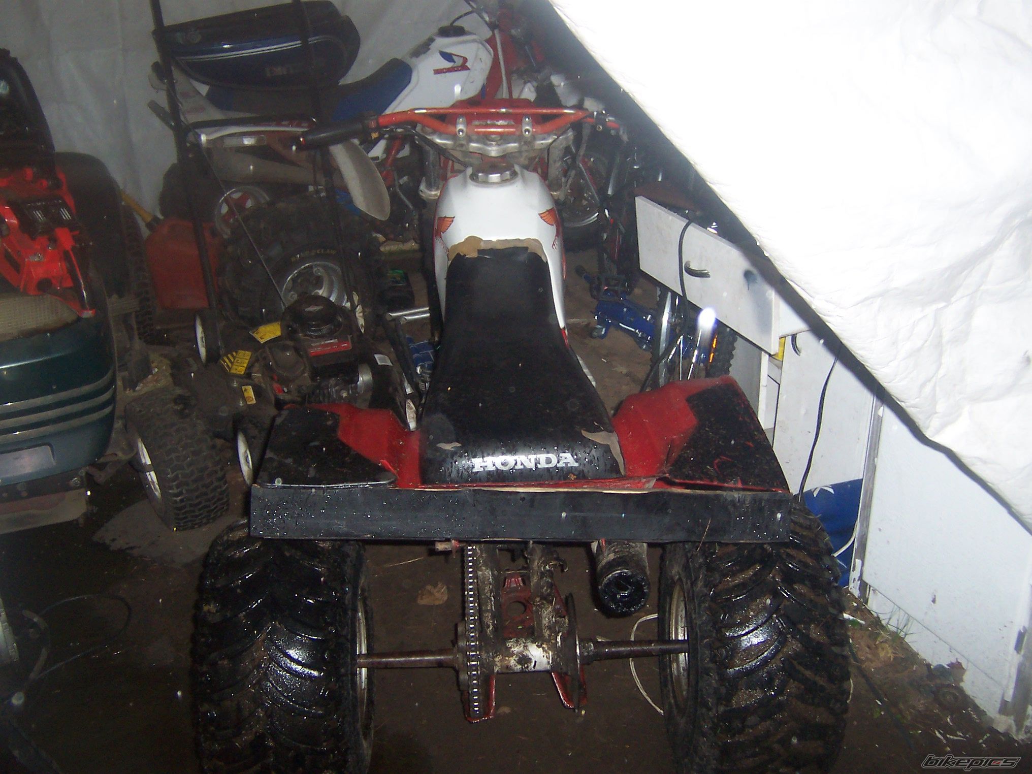 Photo 1680596