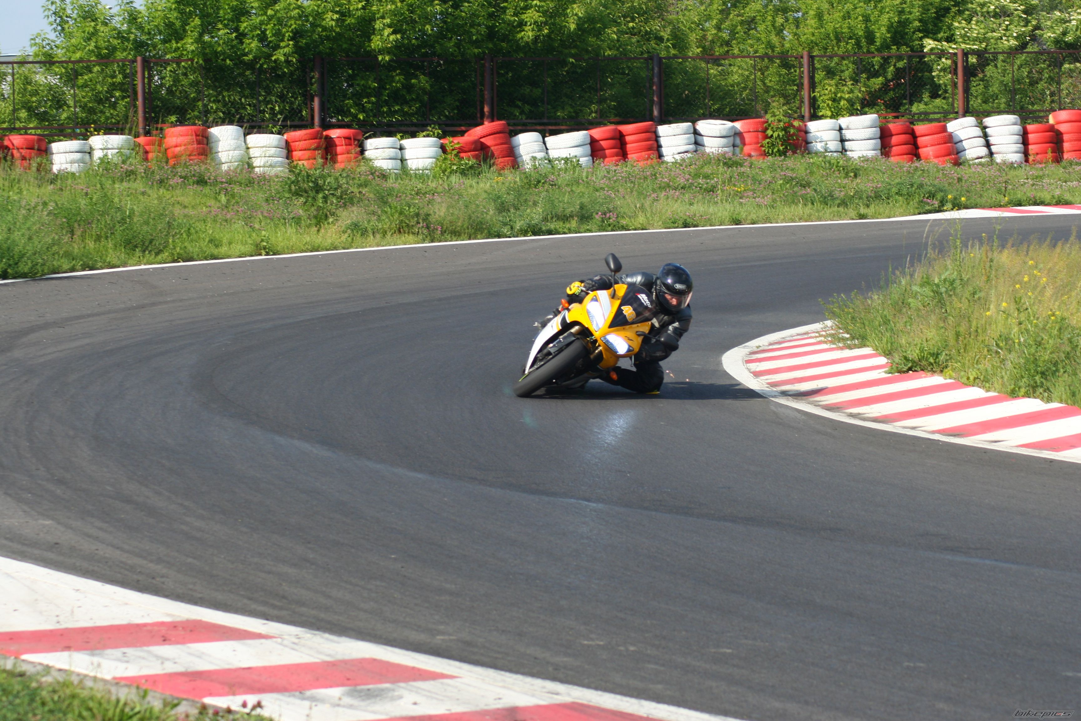 Bike Photo 1680765