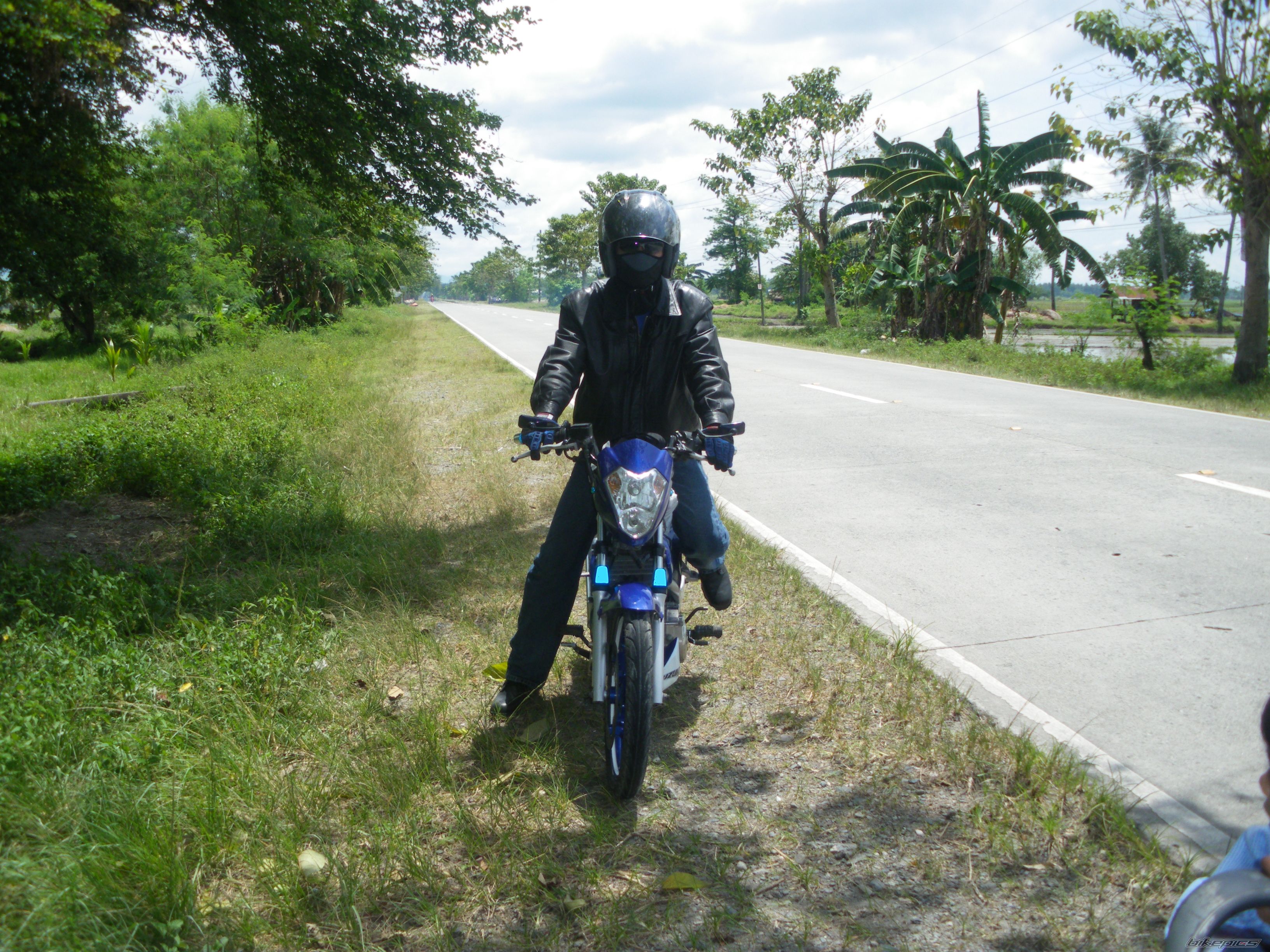 Bike Photo 1680776