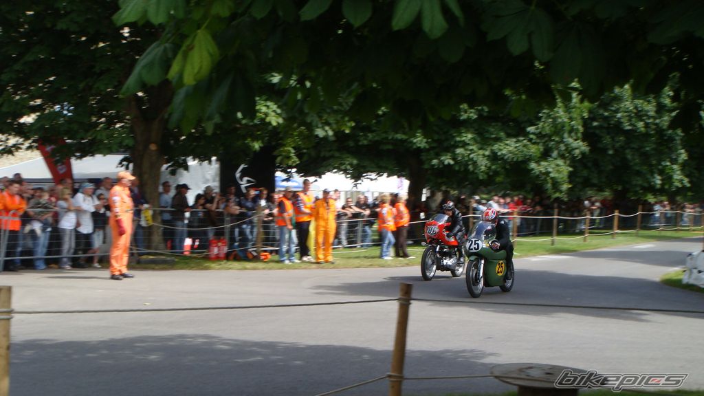 Photo 1680782
