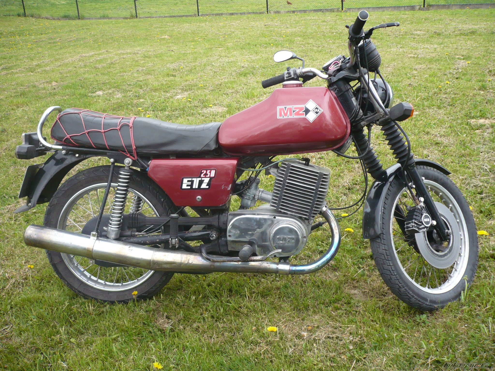 Bike Photo 1680912