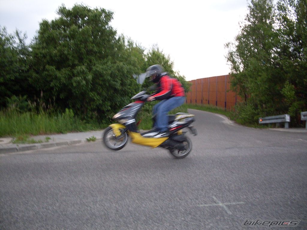 Photo 1681138