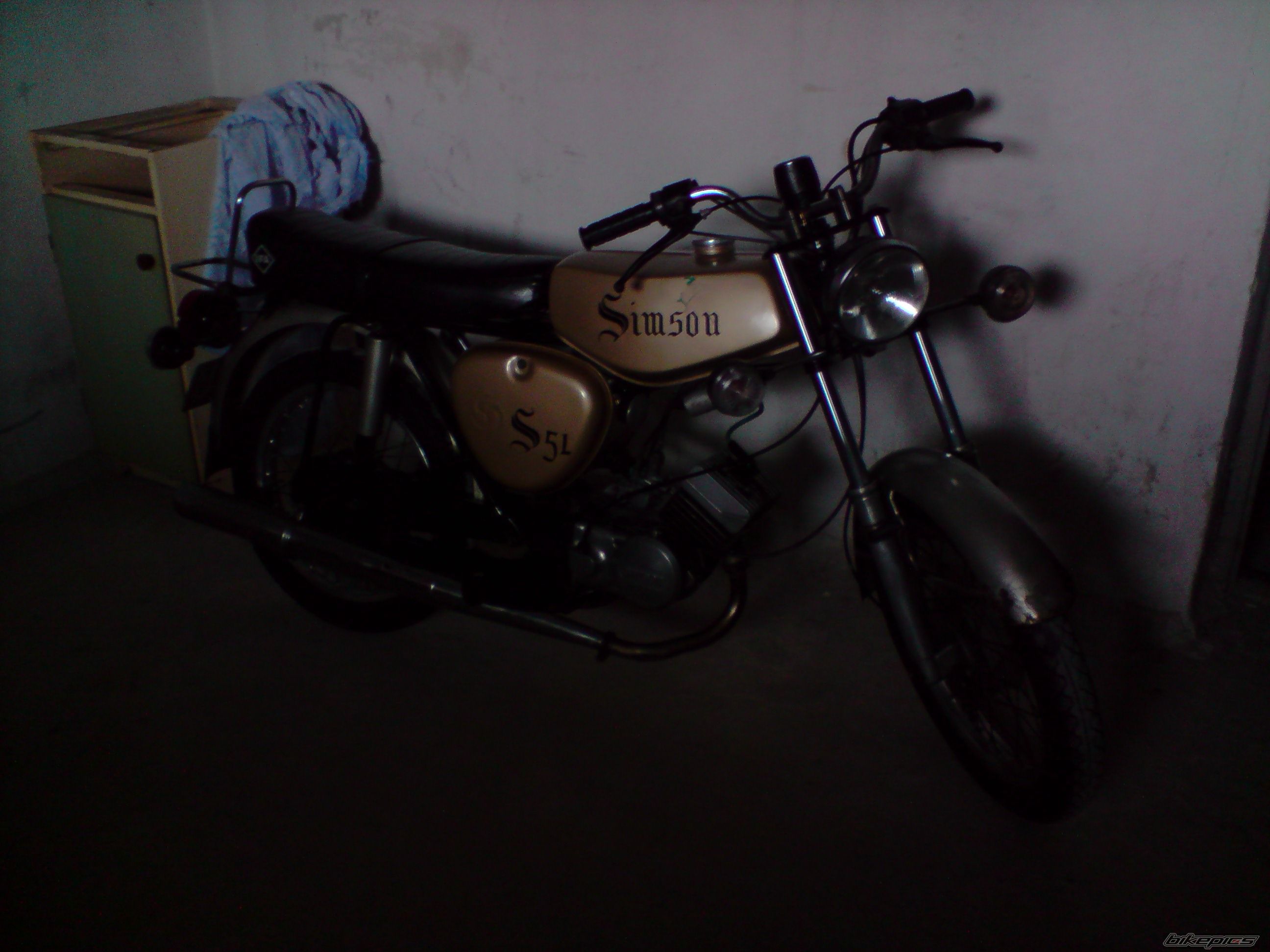 Photo 1681289