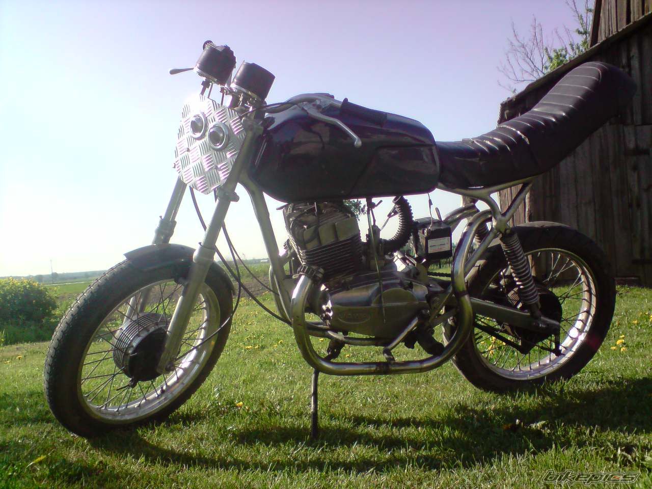 Photo 1681342