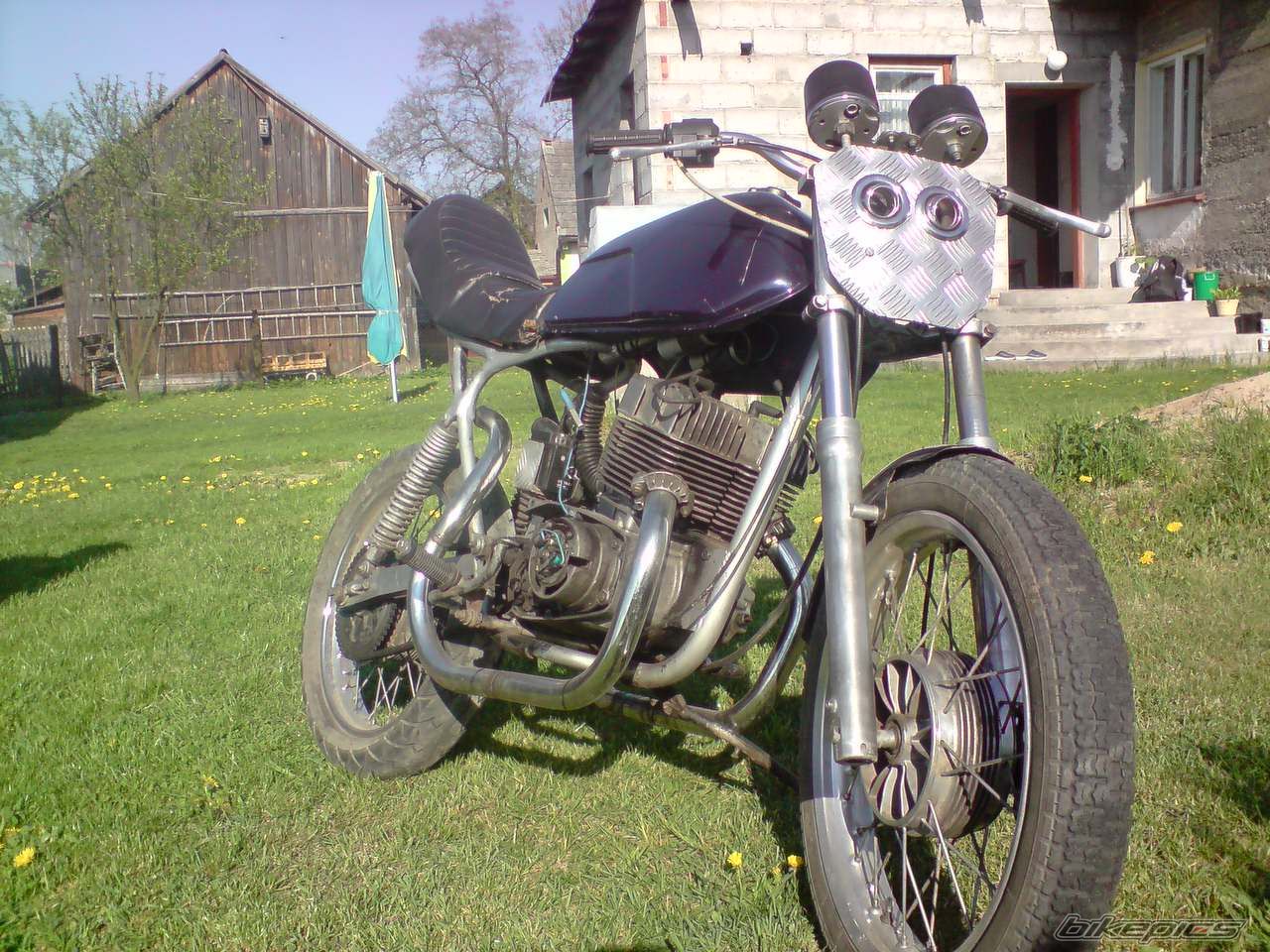Photo 1681353
