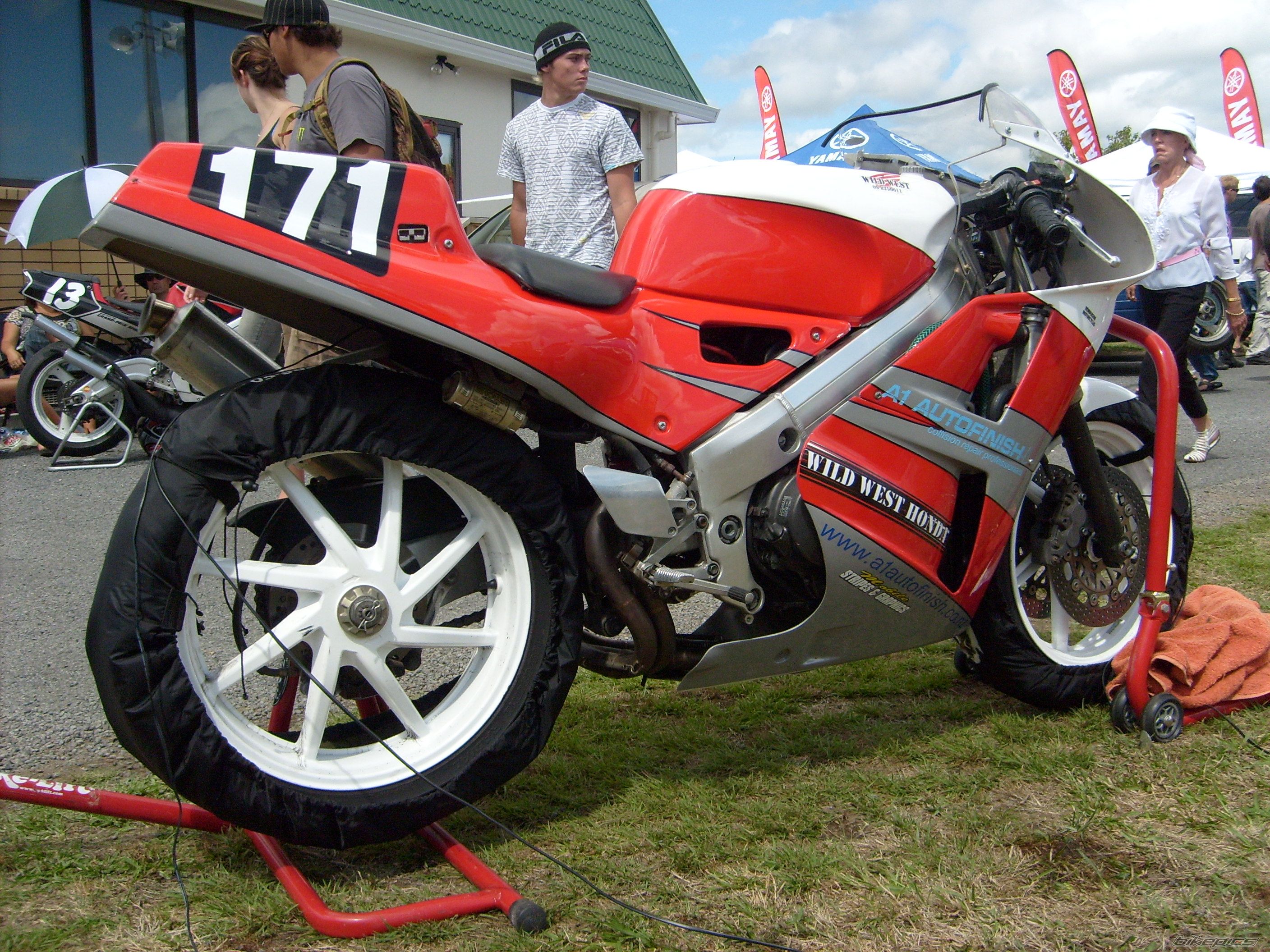 Bike Photo 1681770