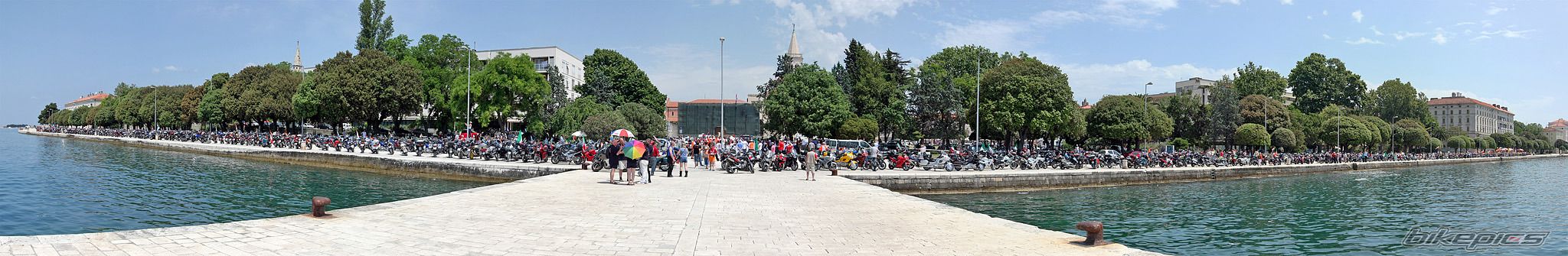 Photo 1681909