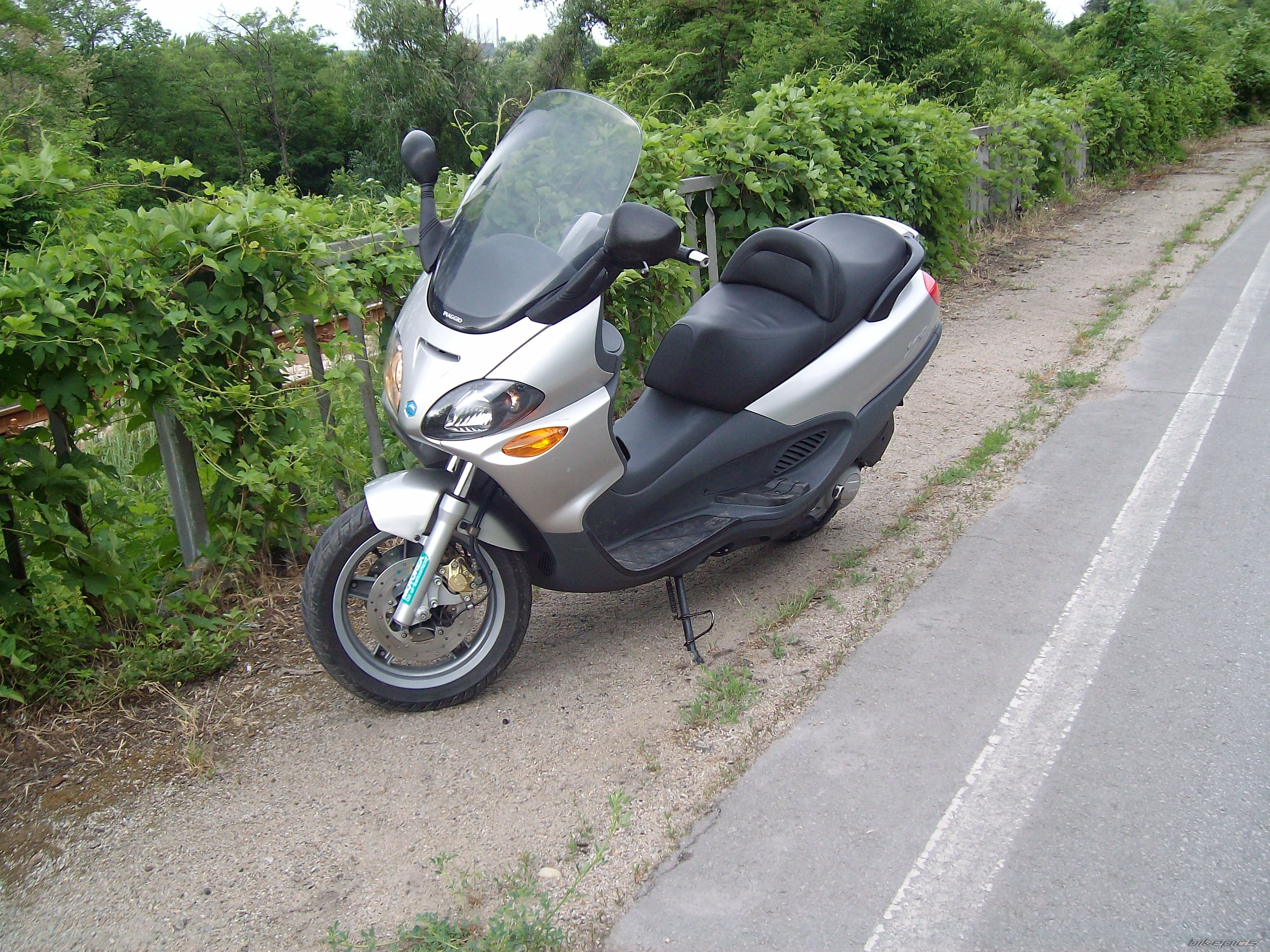 Photo 1682073