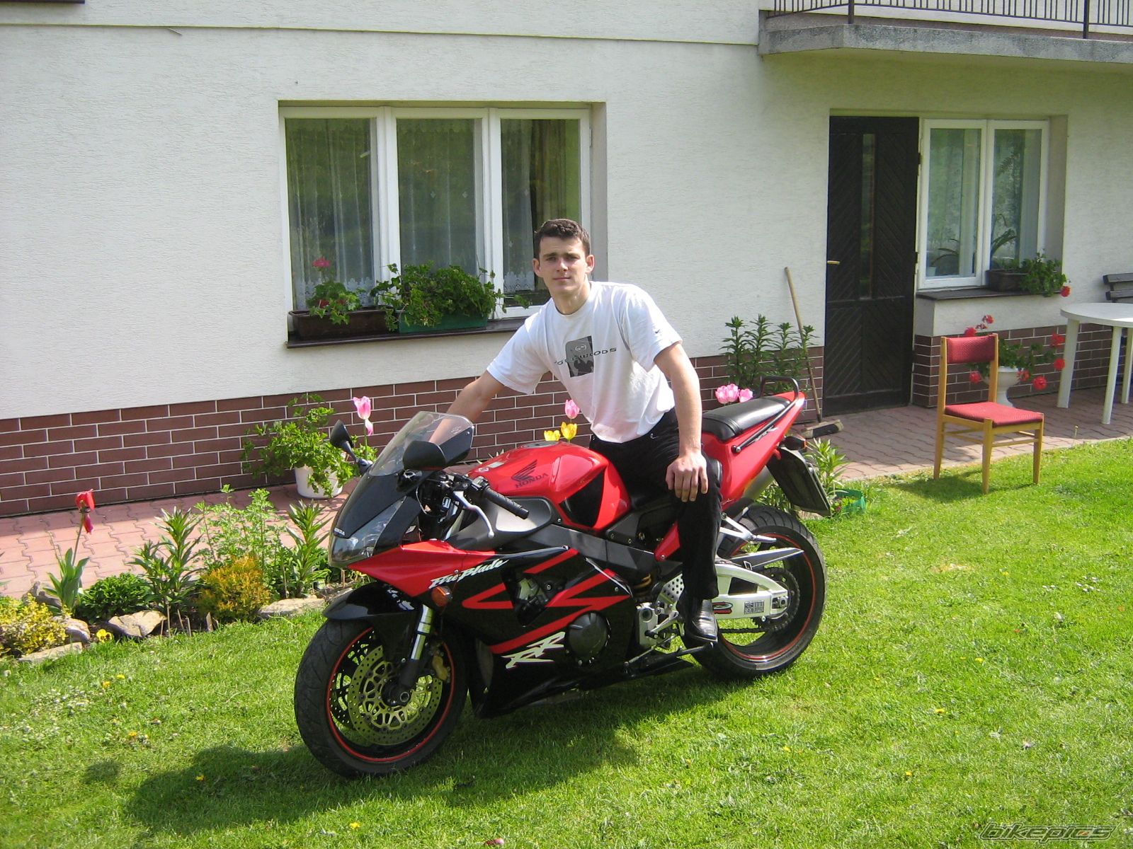 Photo 1682177