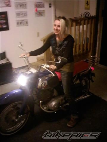 Photo 1682189