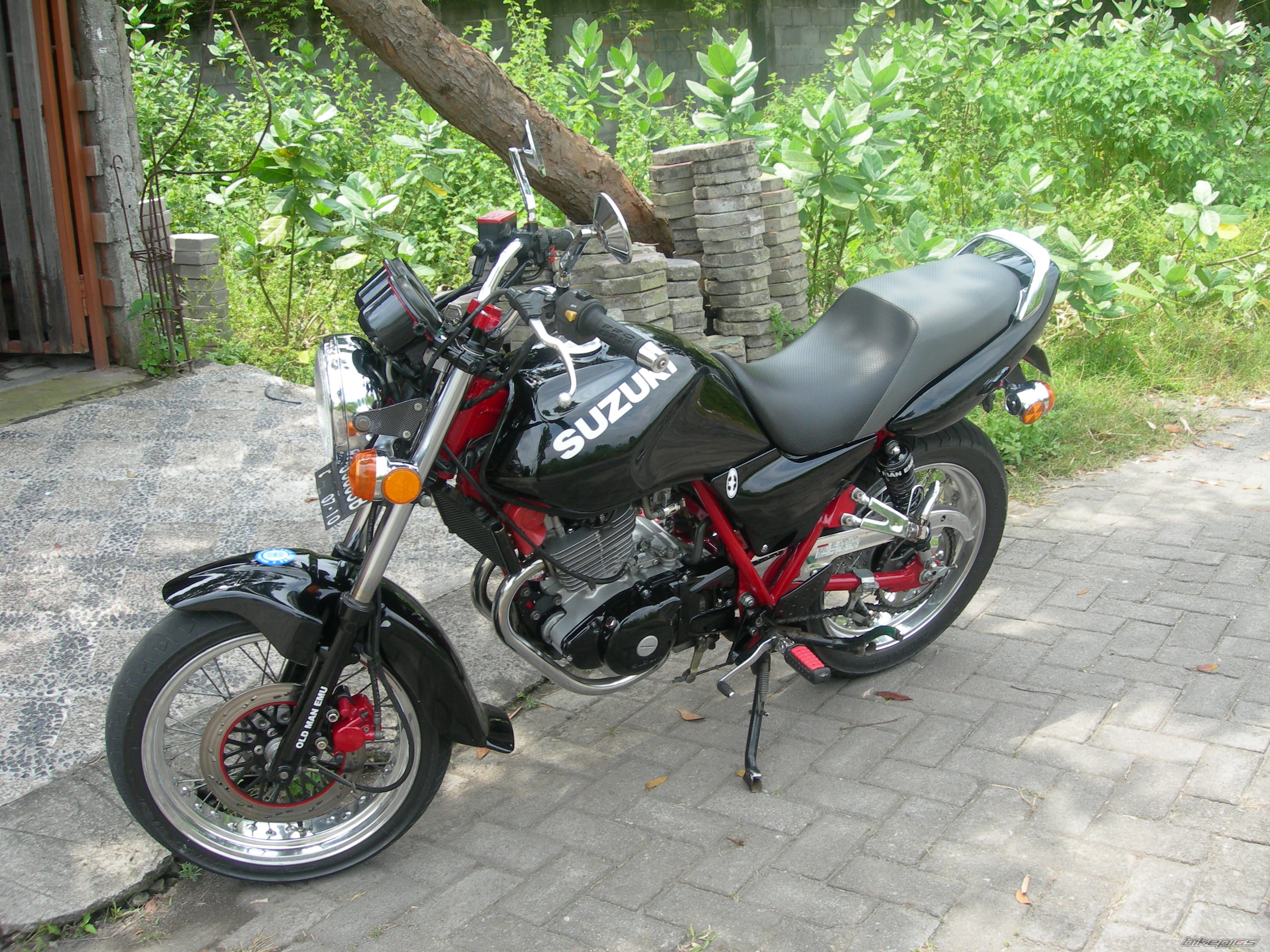 Photo 1682198