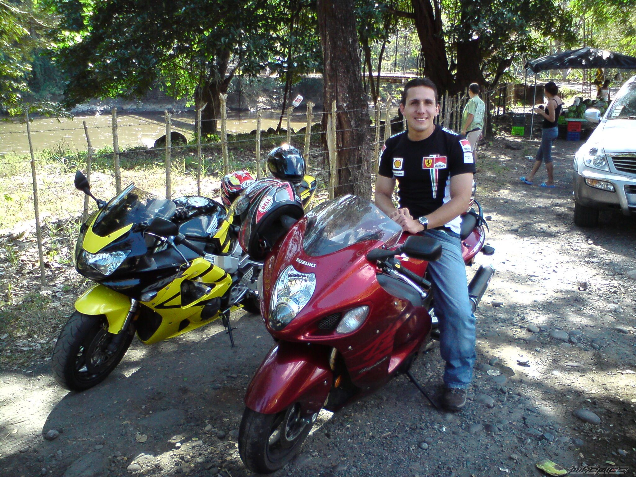 Bike Photo 1682235