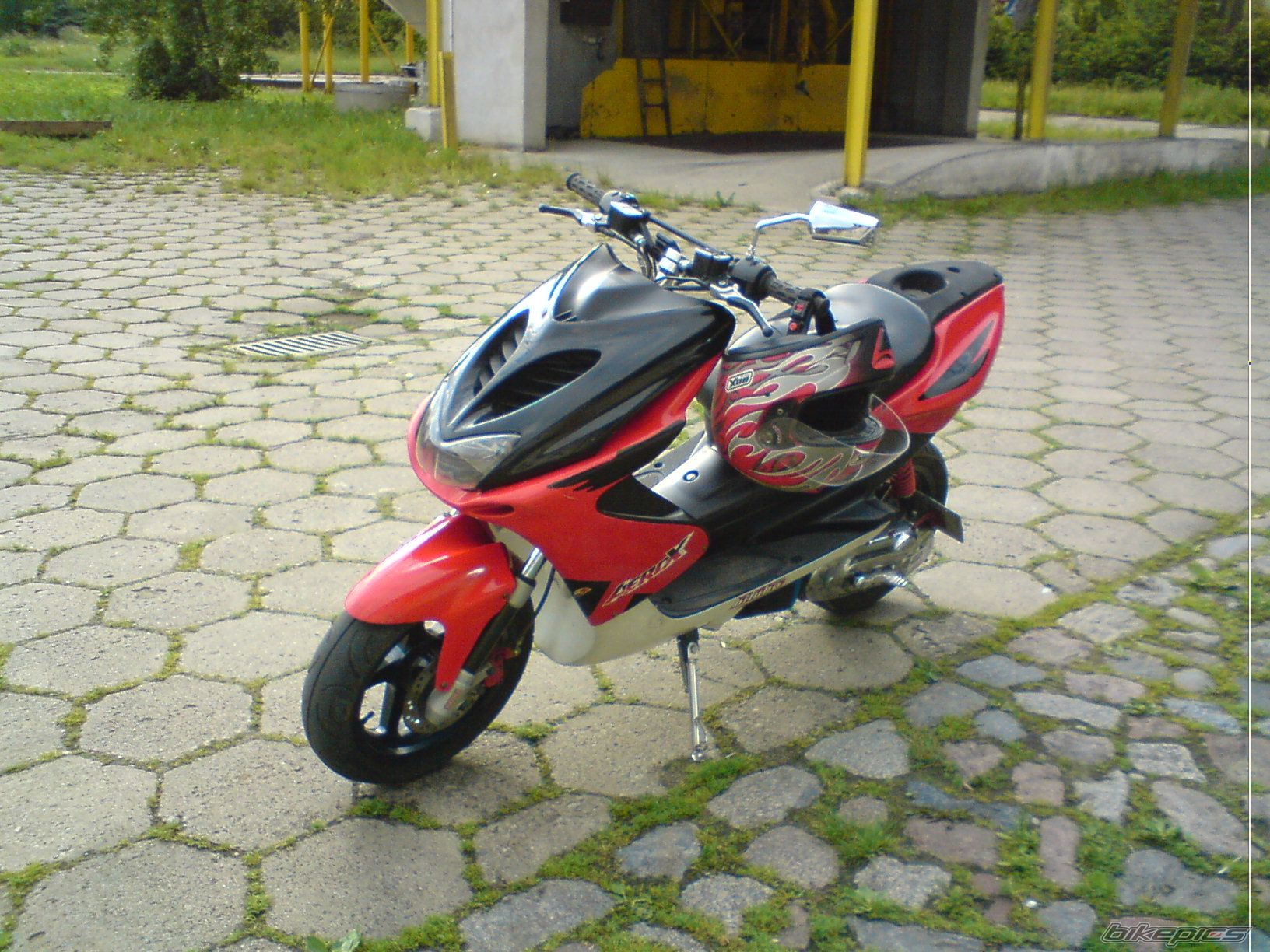 Photo 1682241