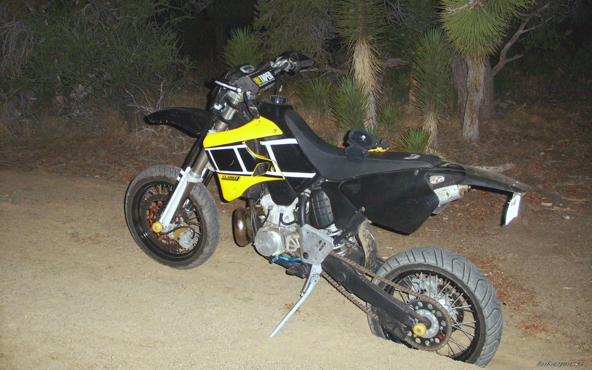 Bike Photo 1682306