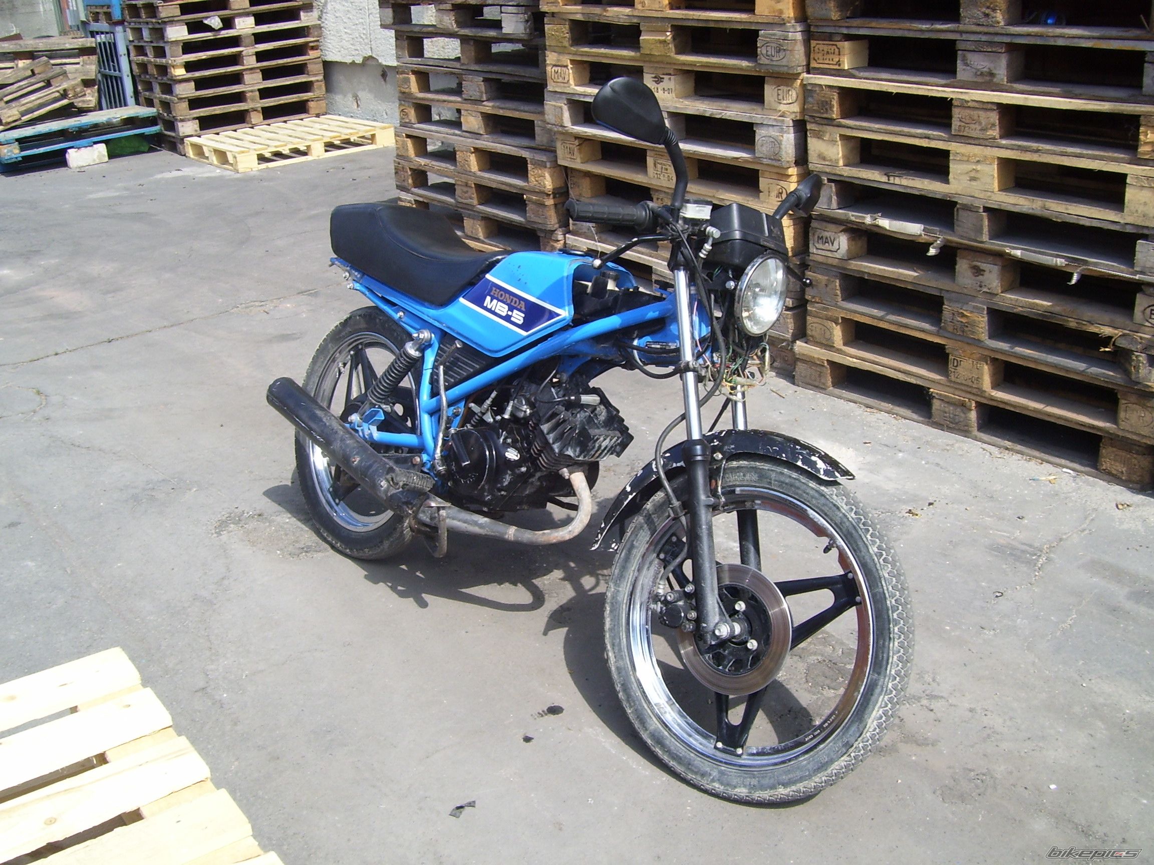 Bike Photo 1682314