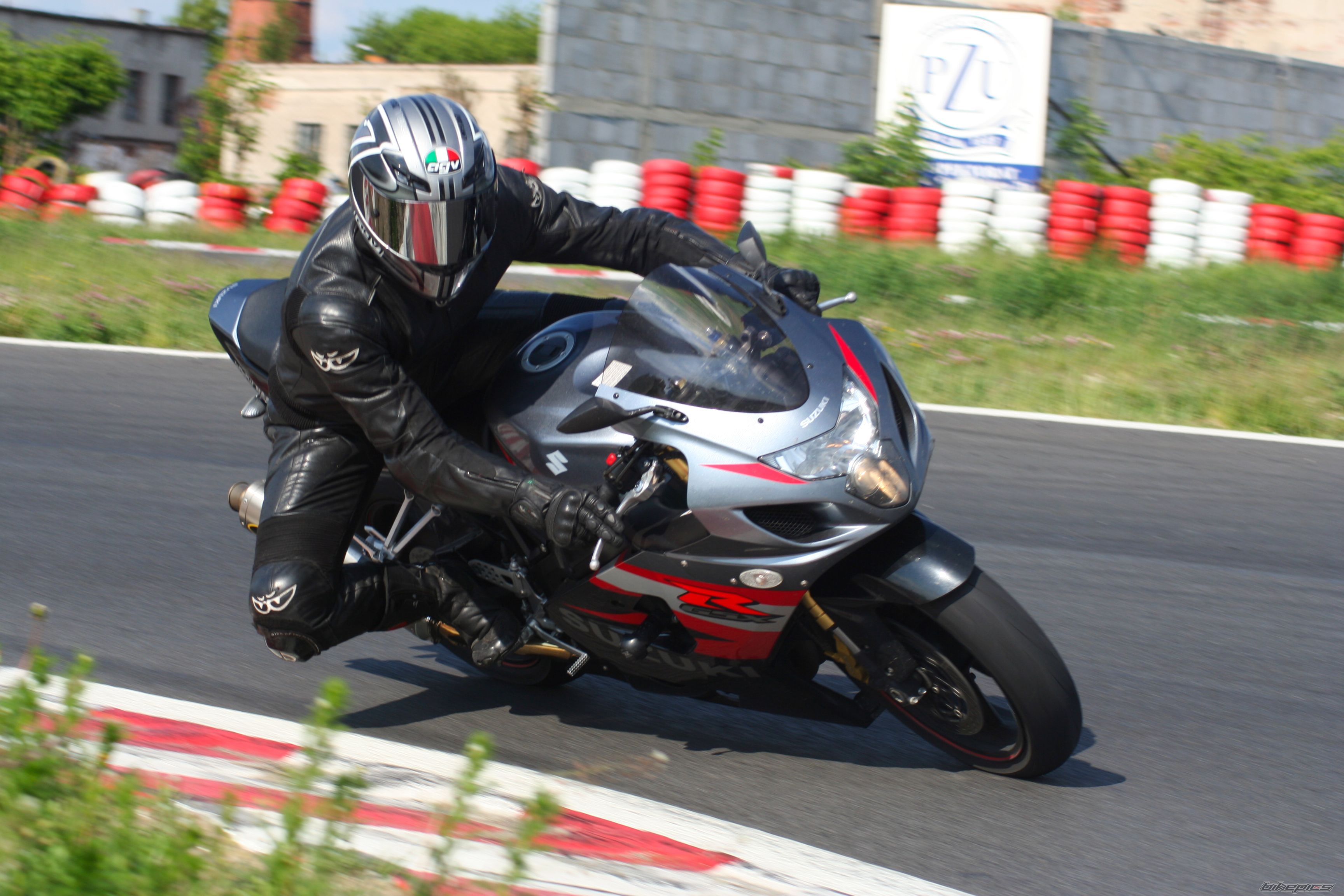 Bike Photo 1682326
