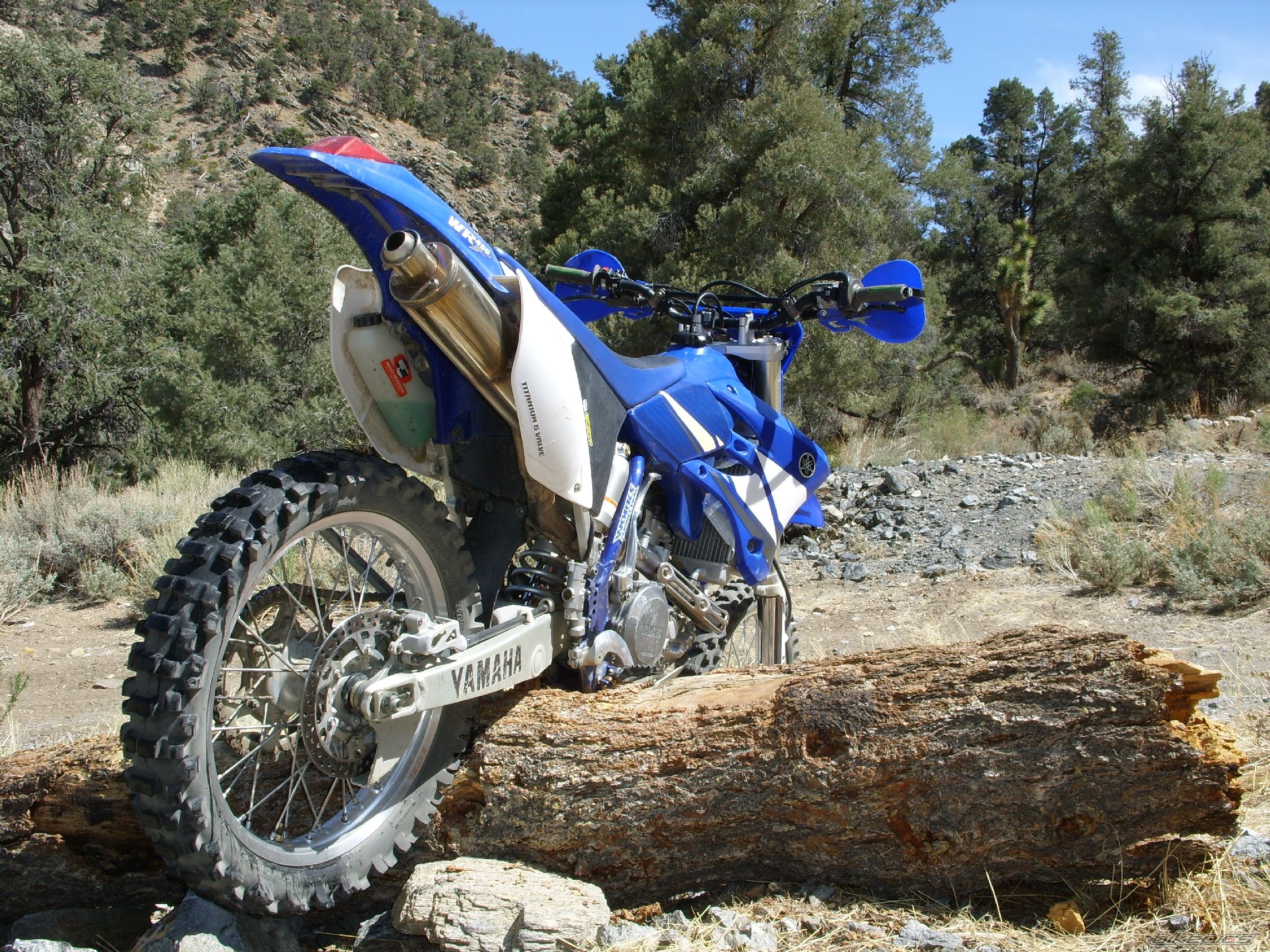 Bike Photo 1682409