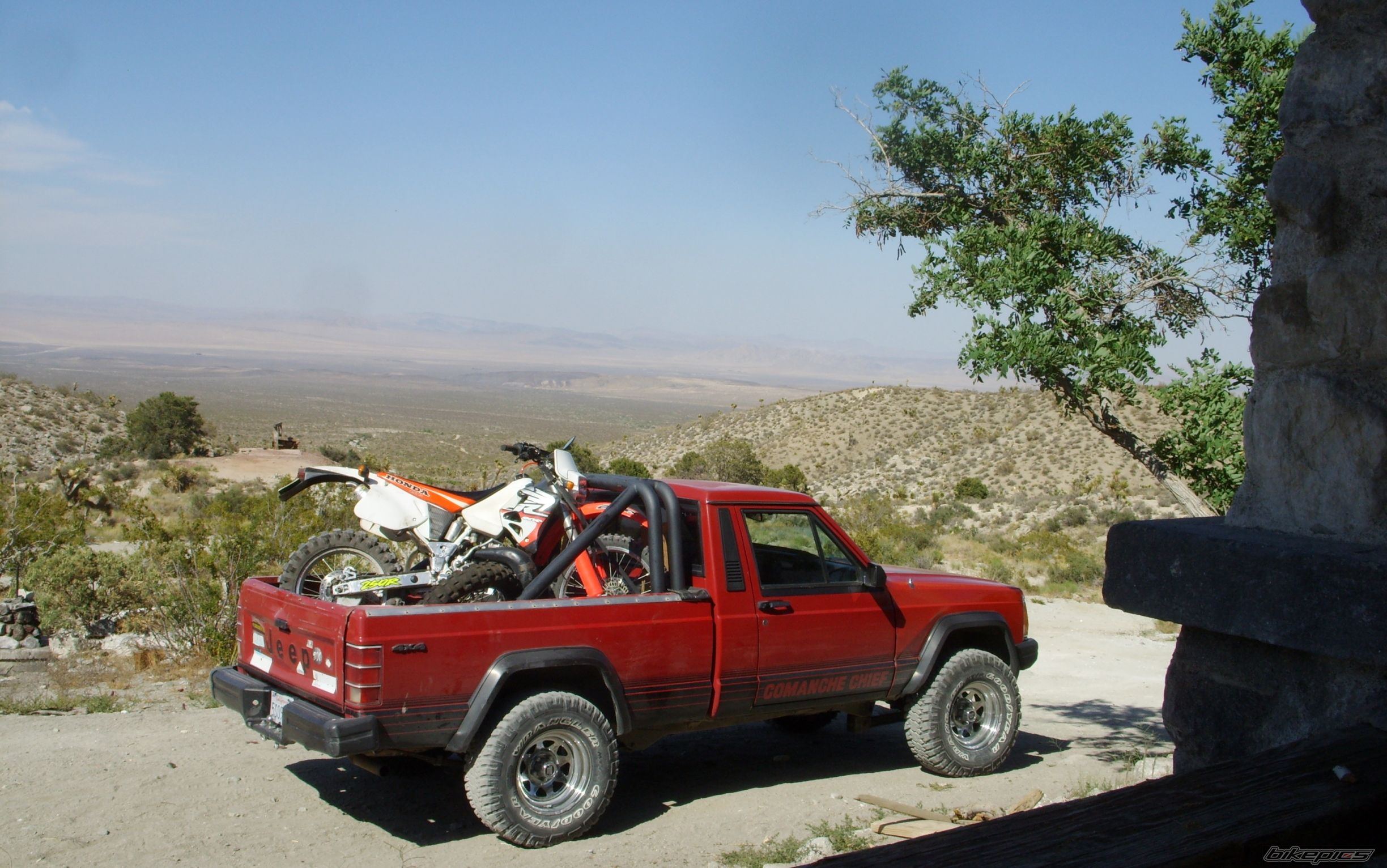 Bike Photo 1682429