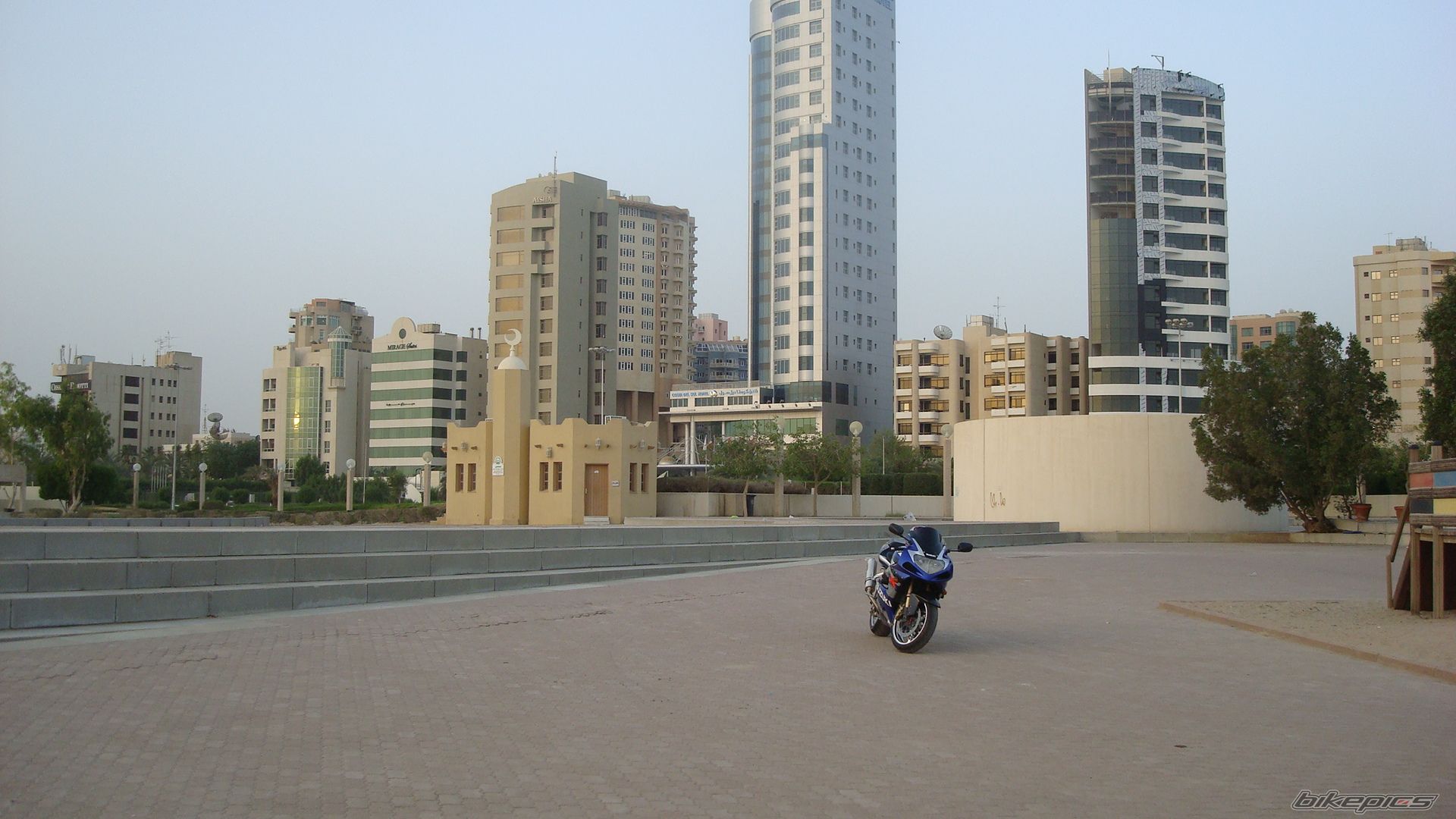 Photo 1682576