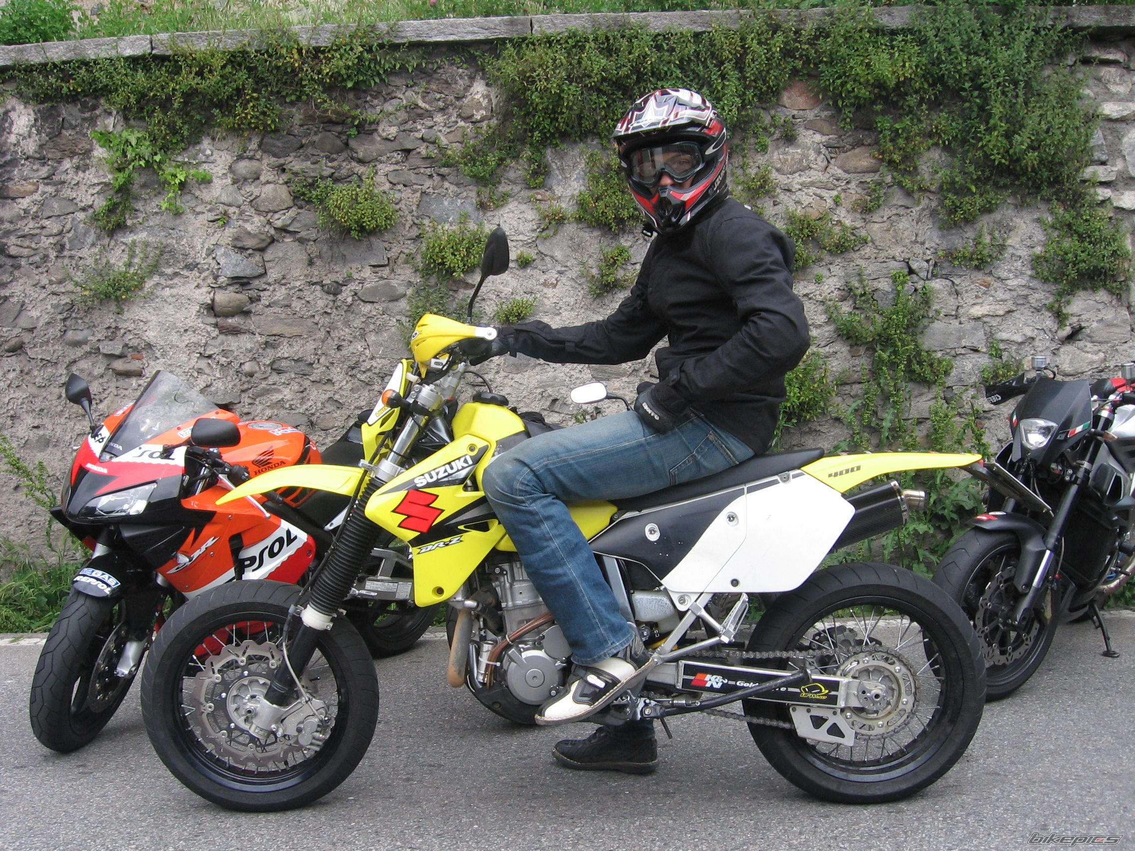 Bike Photo 1682607