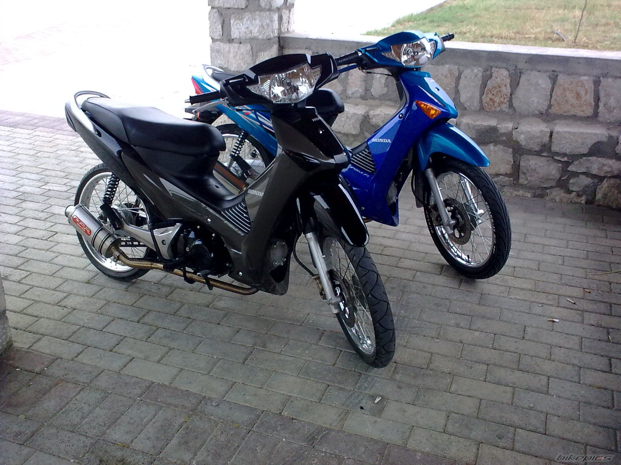 Photo 1682638