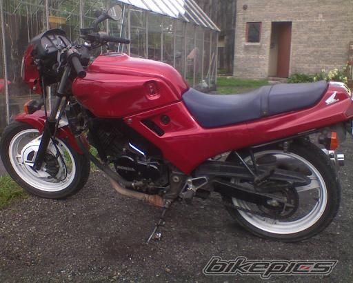 Photo 1682671