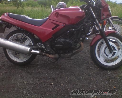 Photo 1682673
