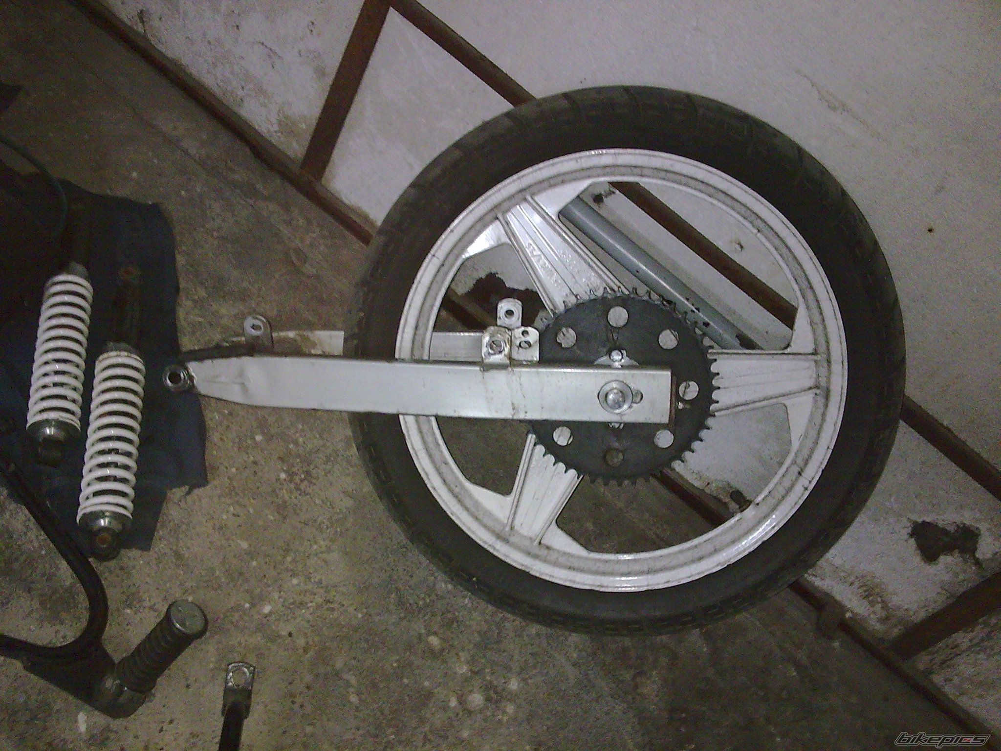 Photo 1682954