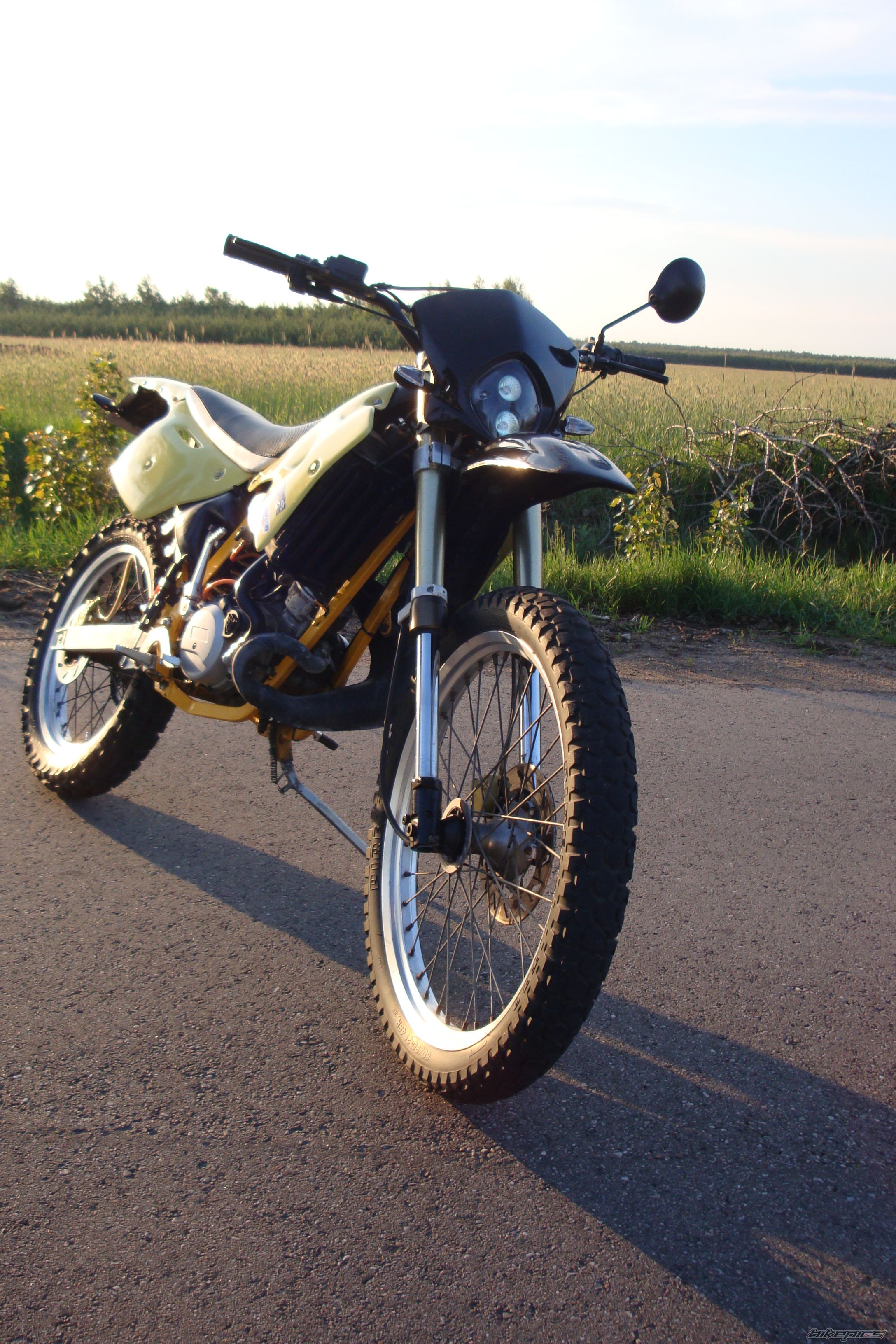 Bike Photo 1683164