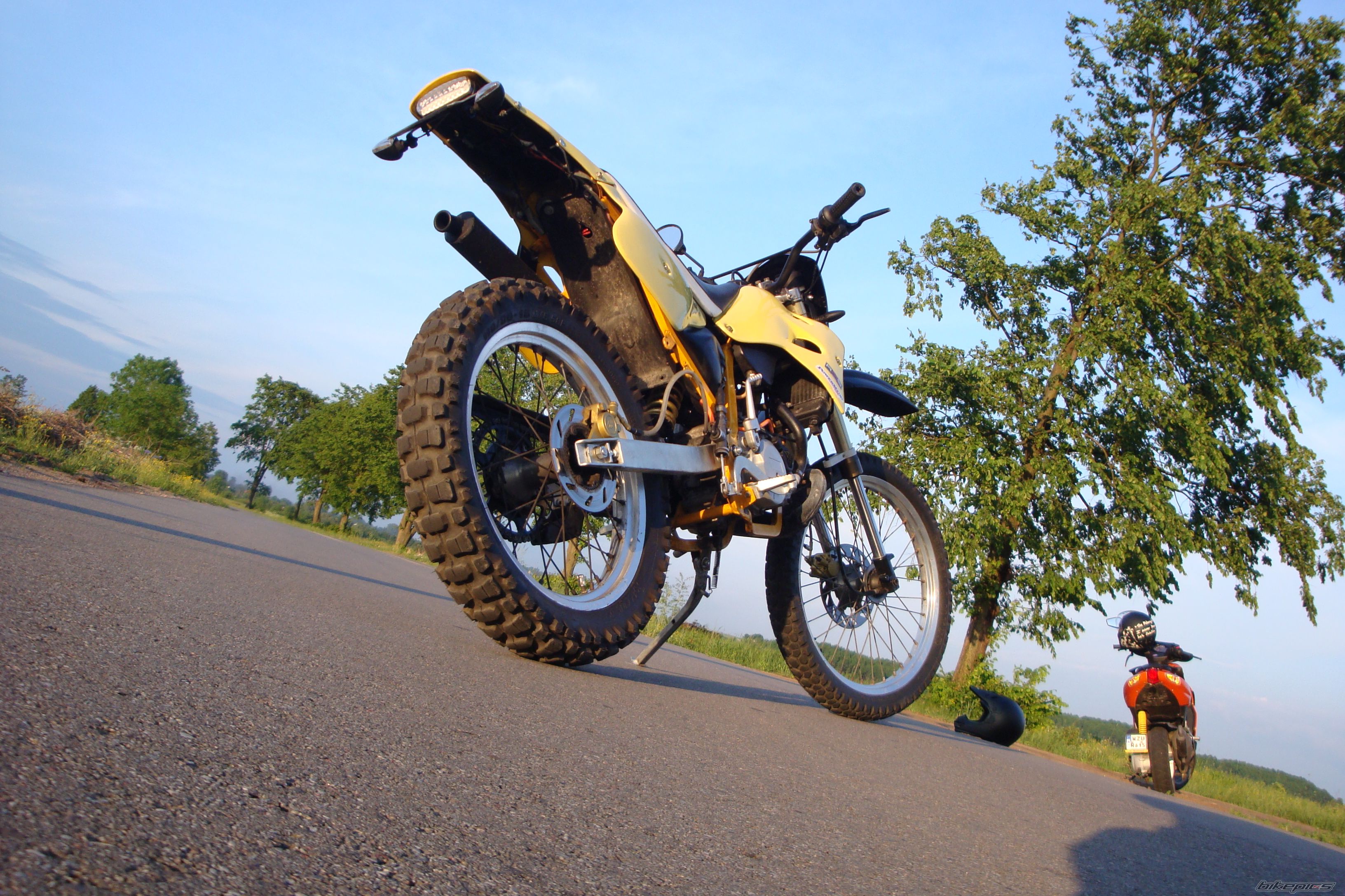 Bike Photo 1683183