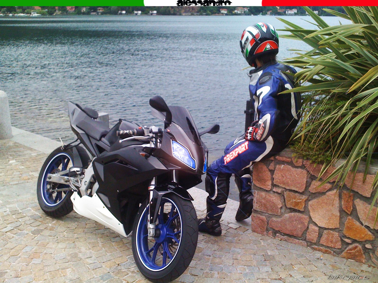 Bike Photo 1683483