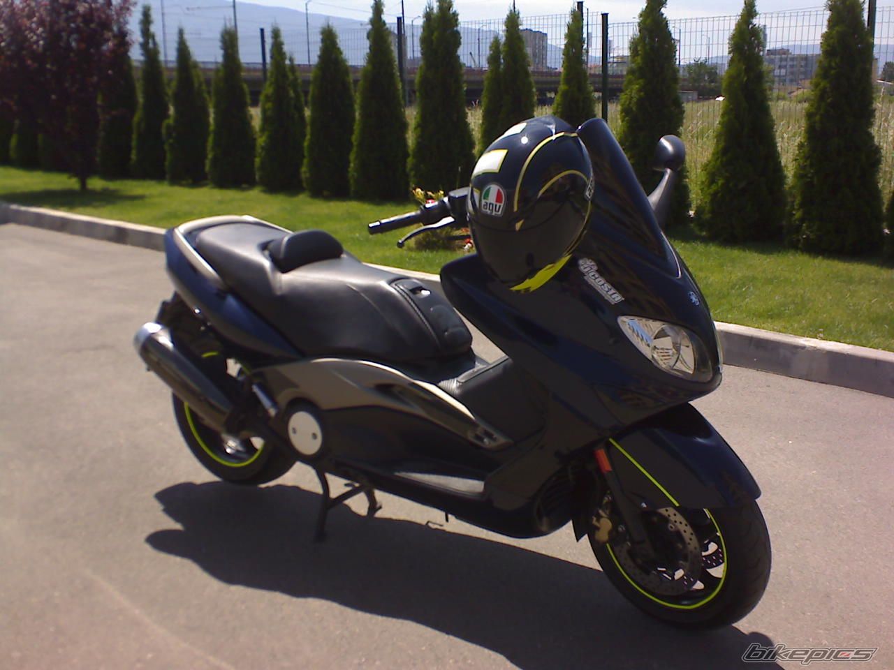 Bike Photo 1683557