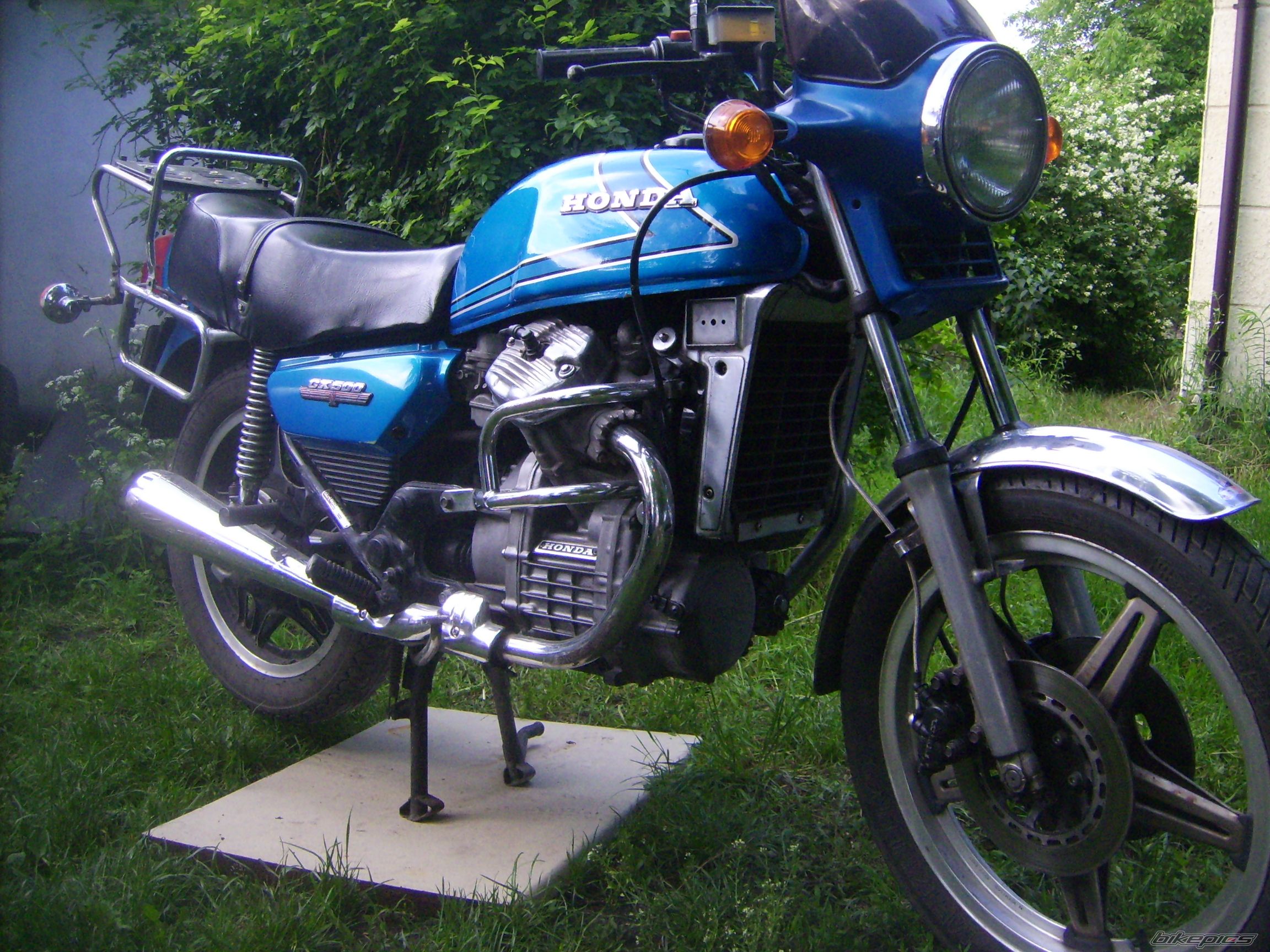 Photo 1683671