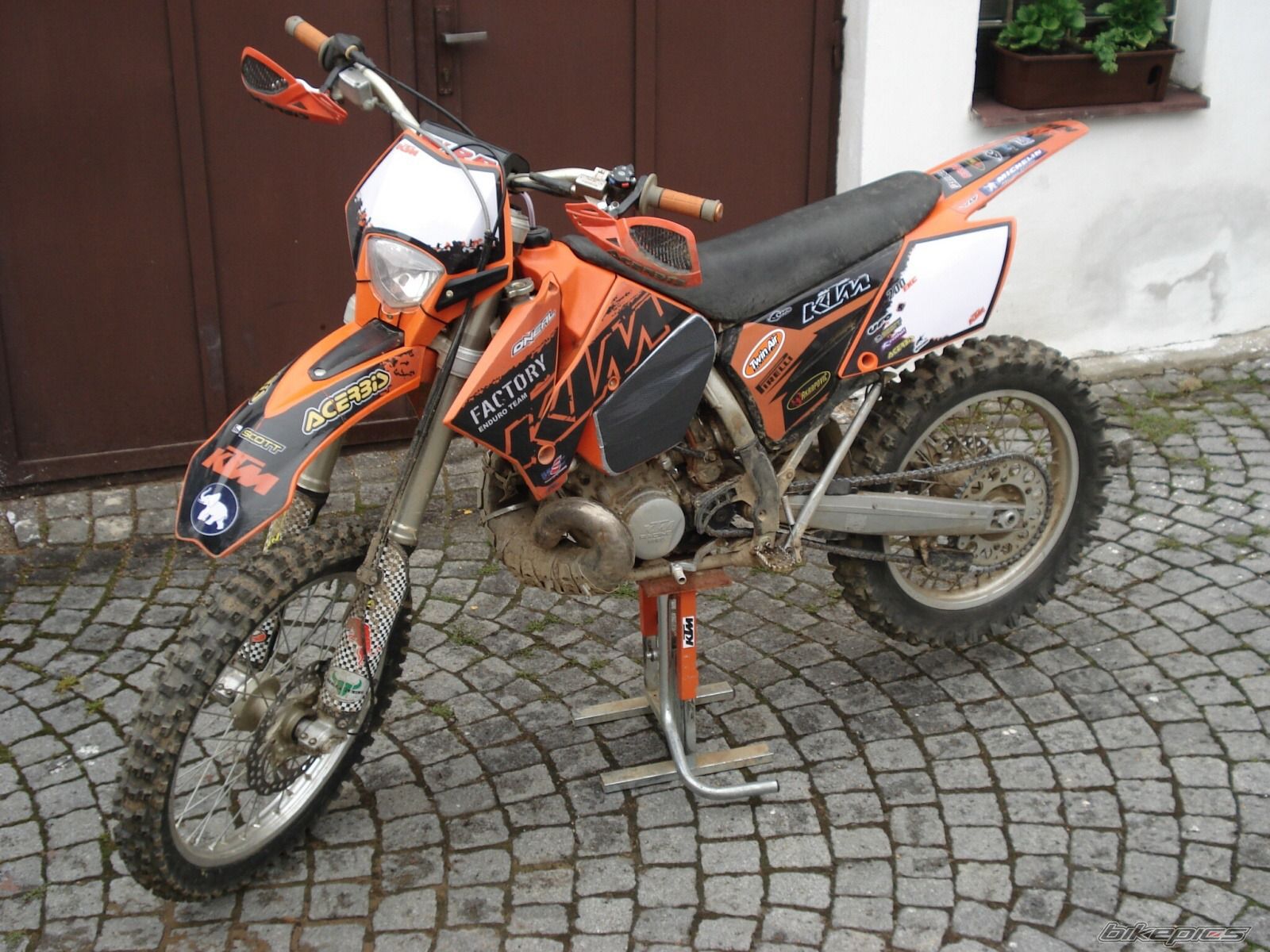 Photo 1683771