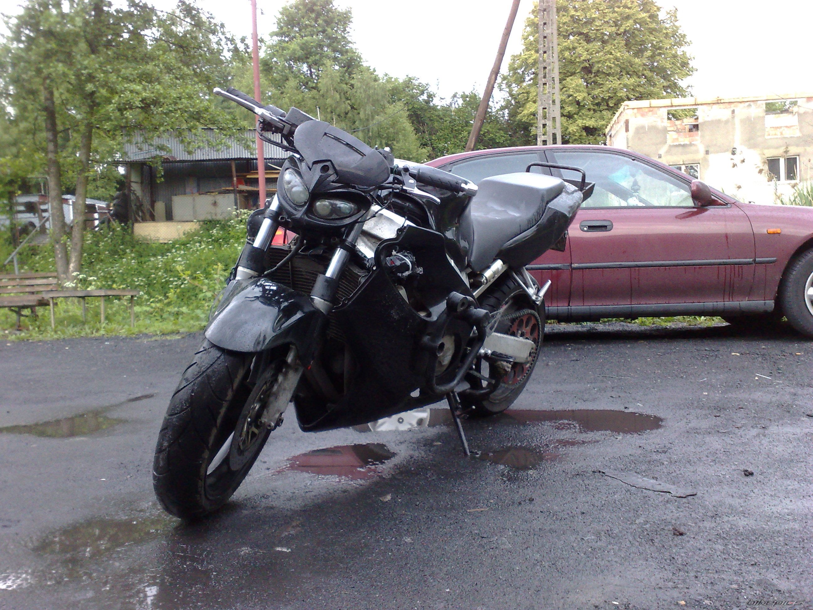 Photo 1684032