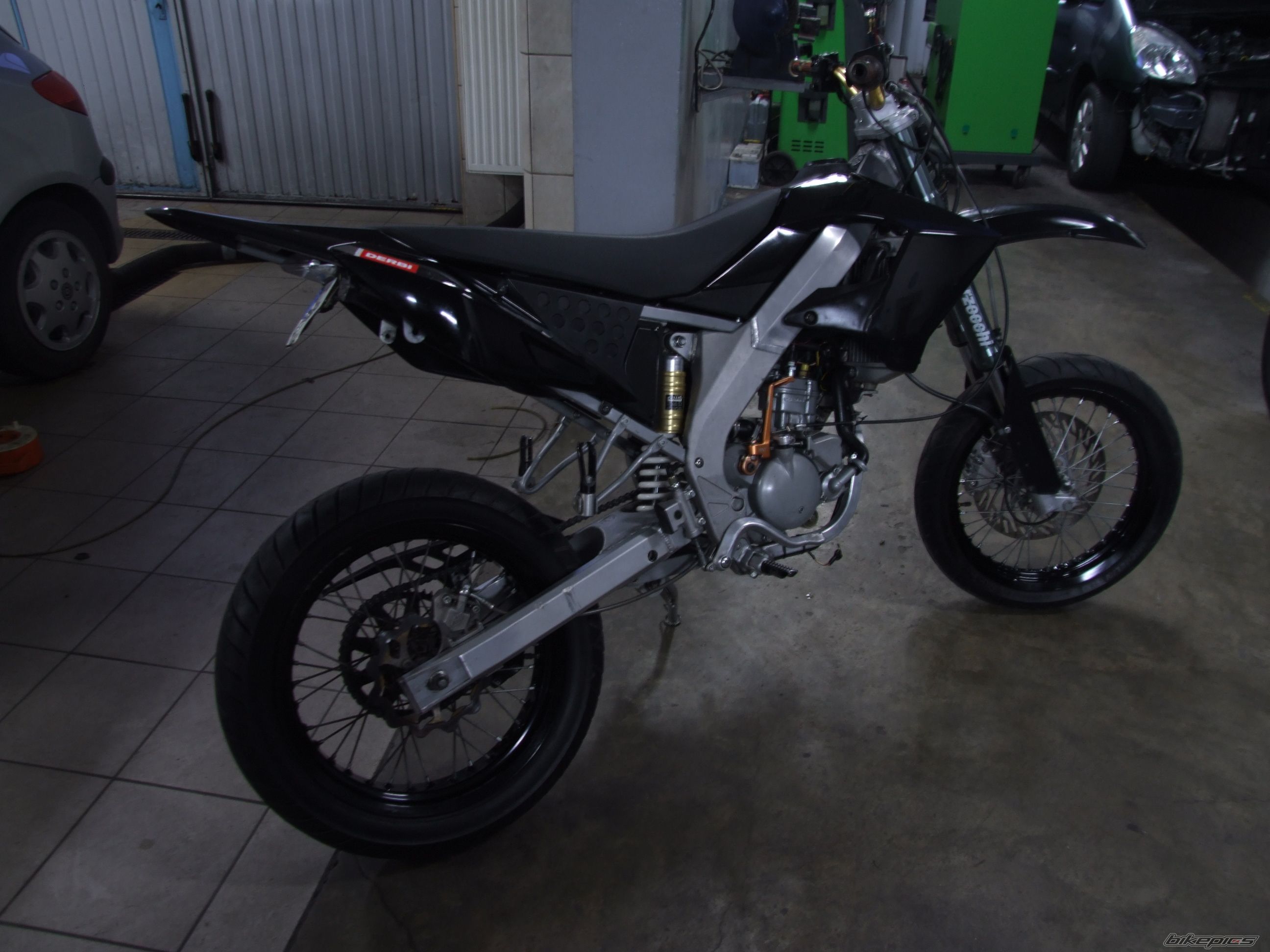 Bike Photo 1684058