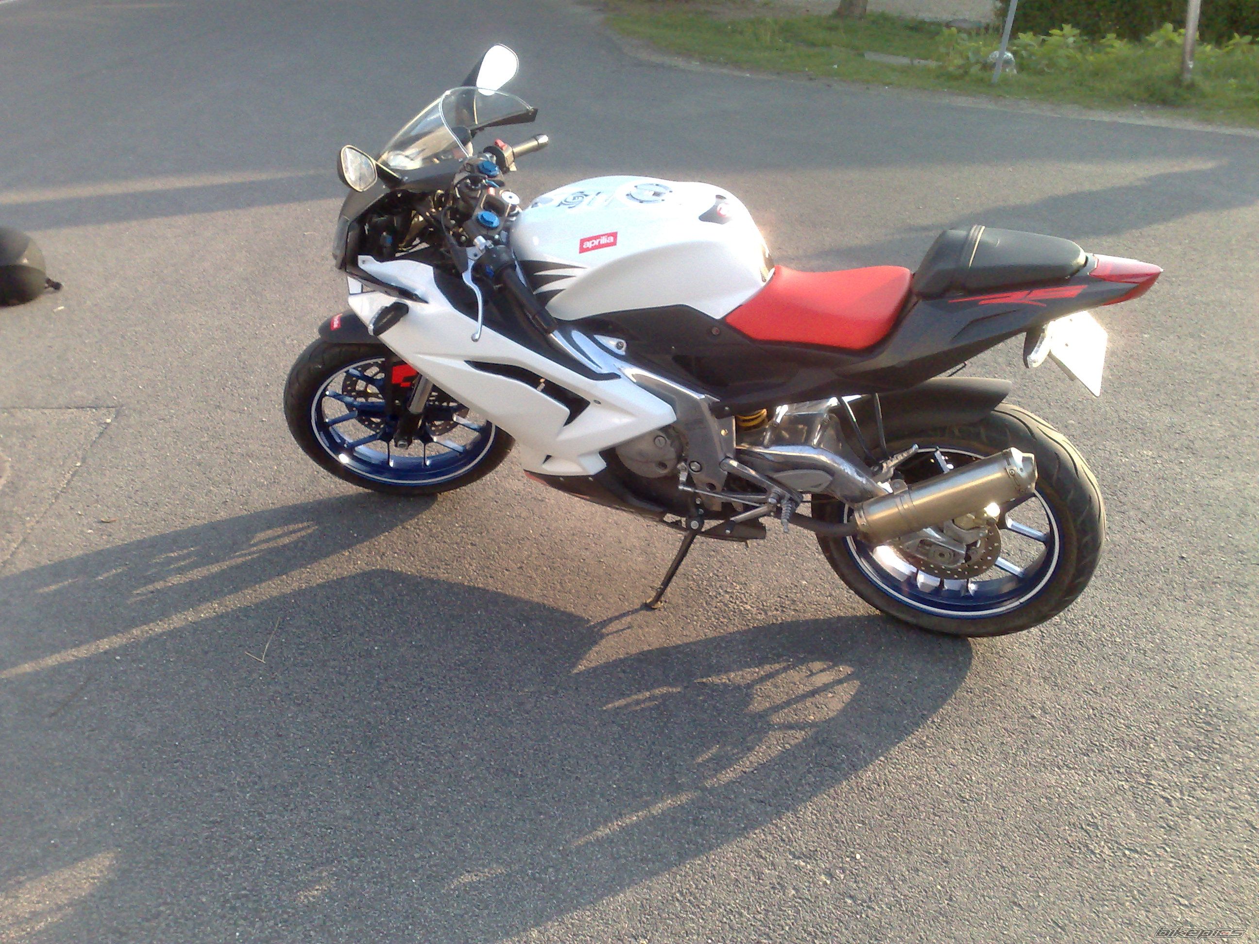 Bike Photo 1684064