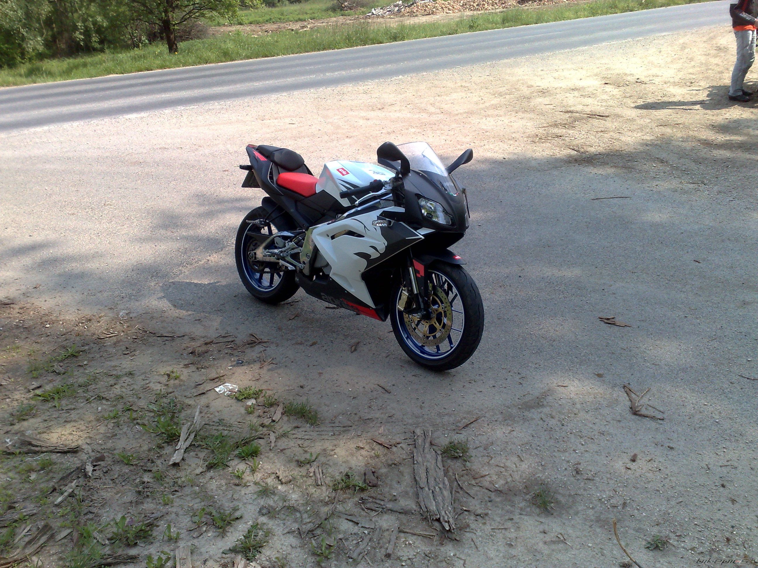 Bike Photo 1684068