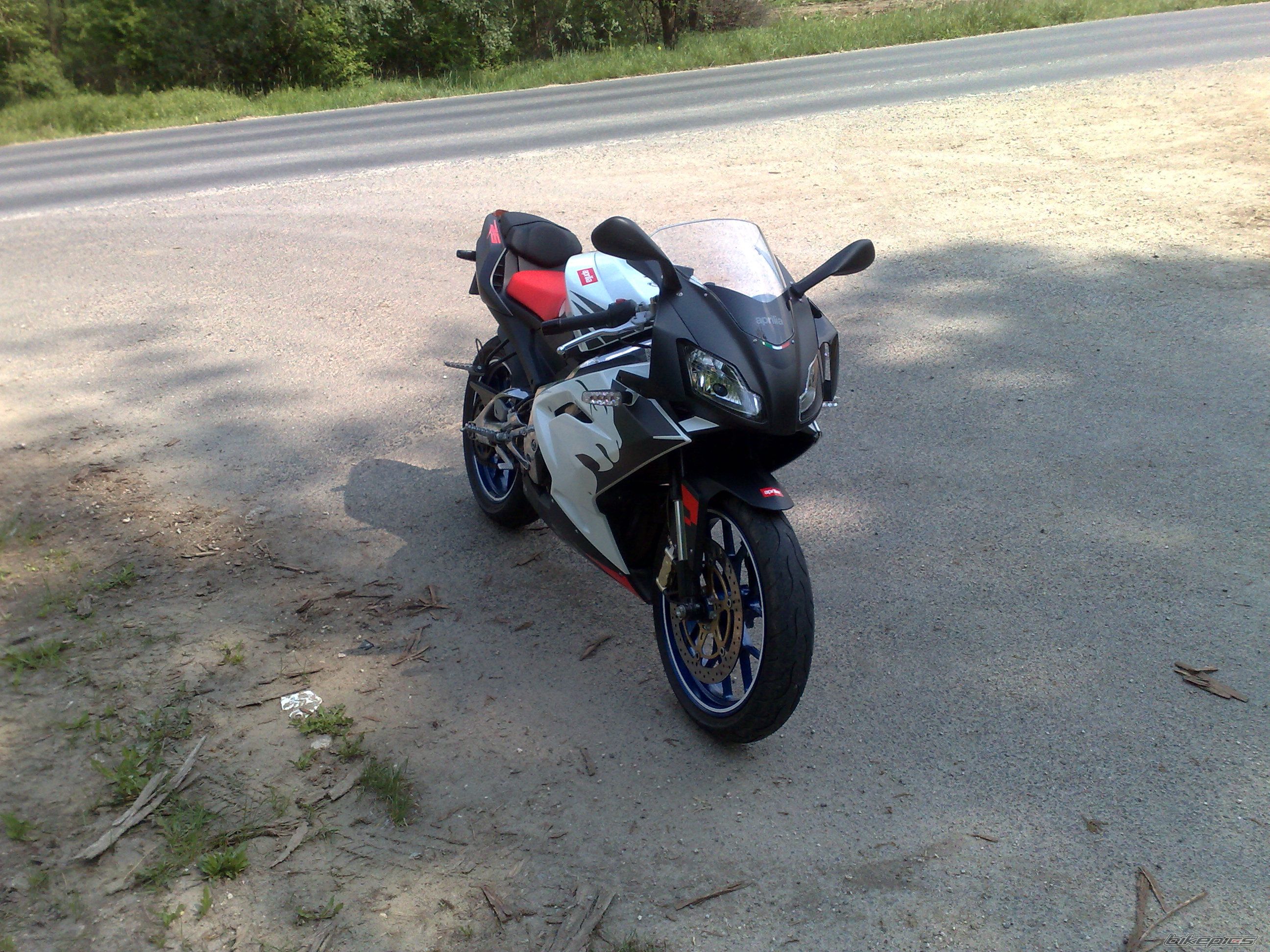 Photo 1684069