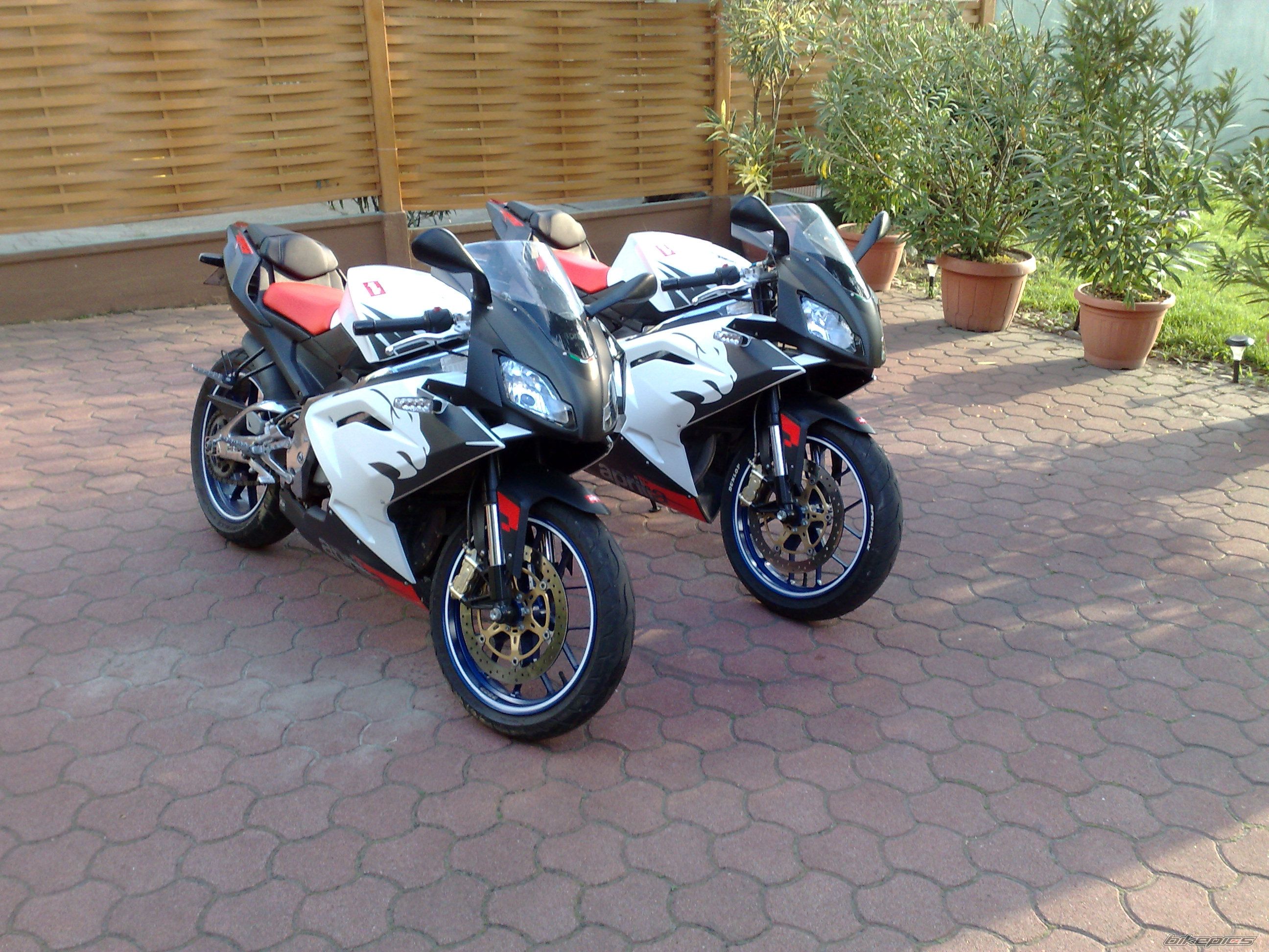Photo 1684075