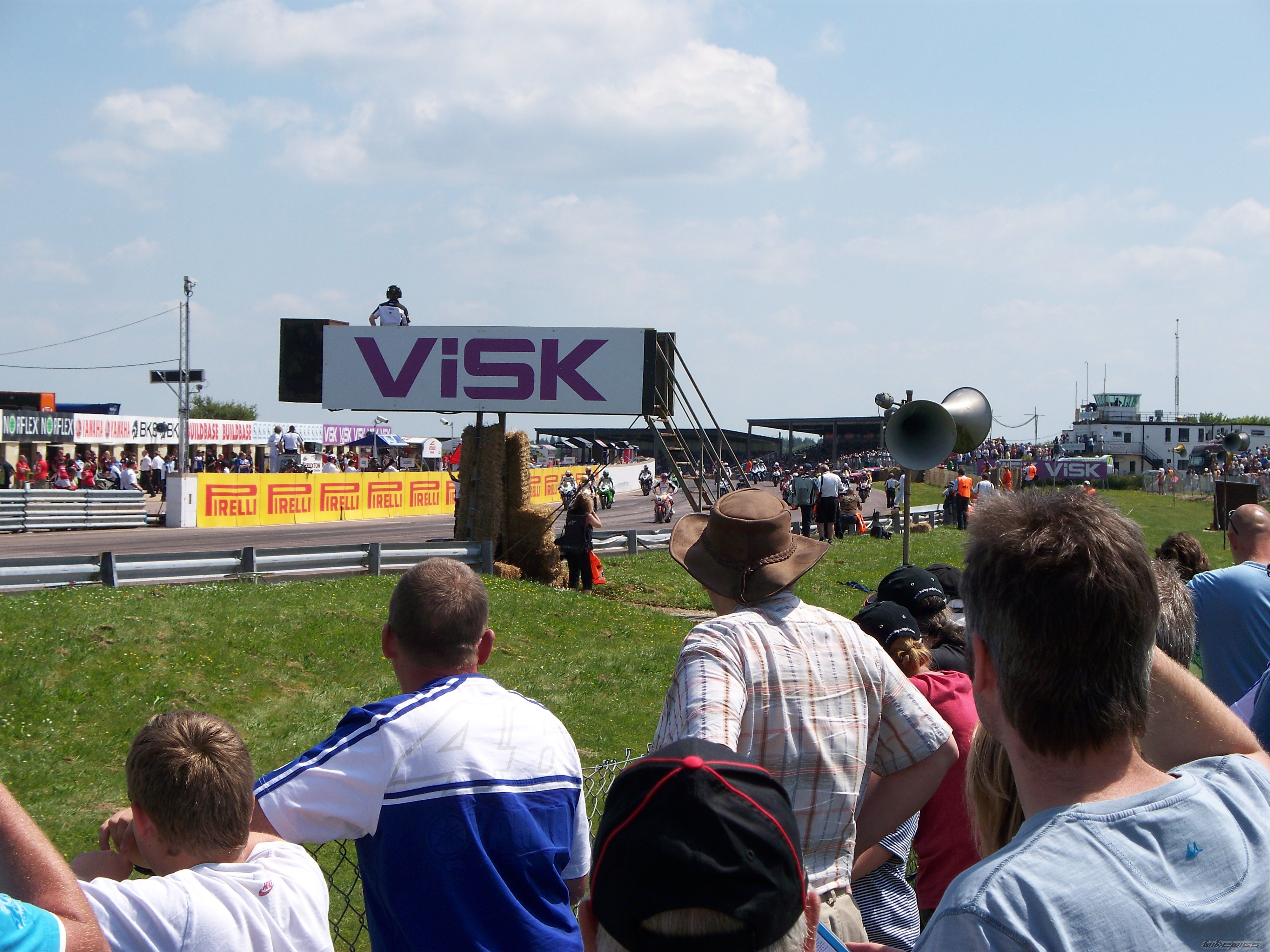 Bike Photo 1684105