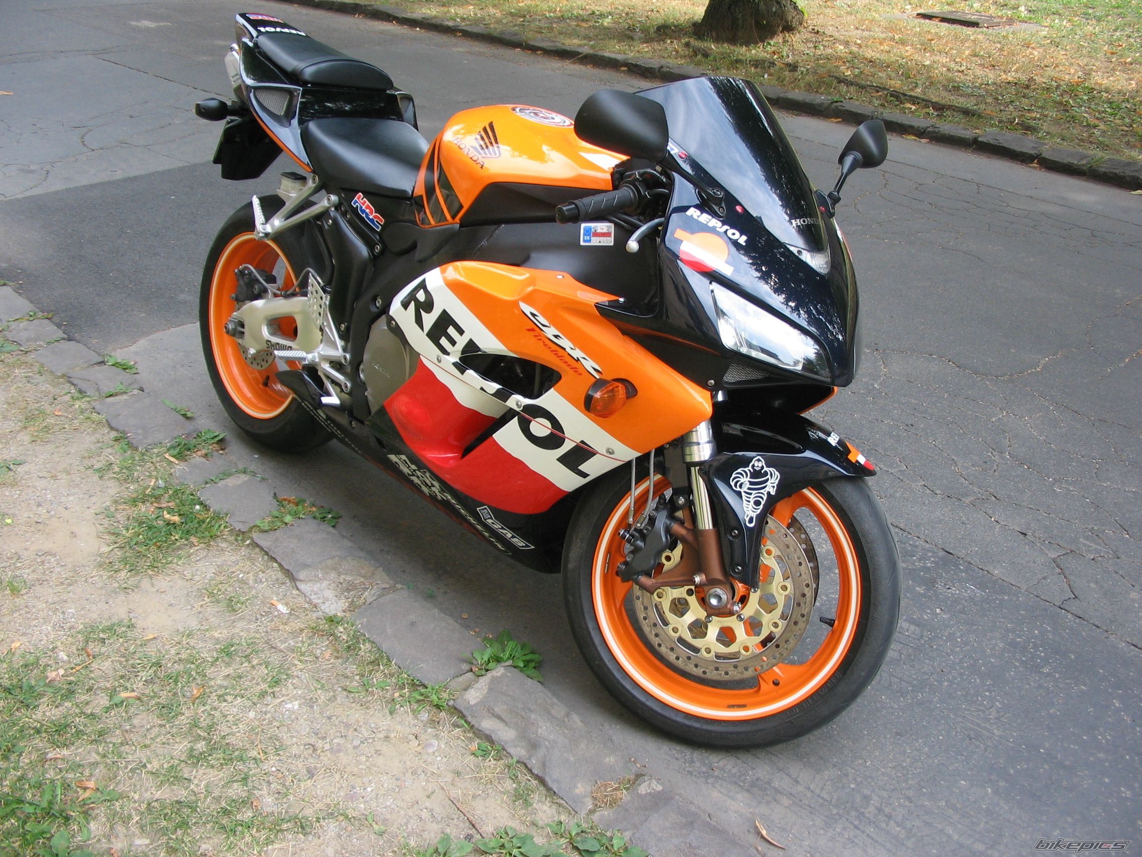 Bike Photo 1684107