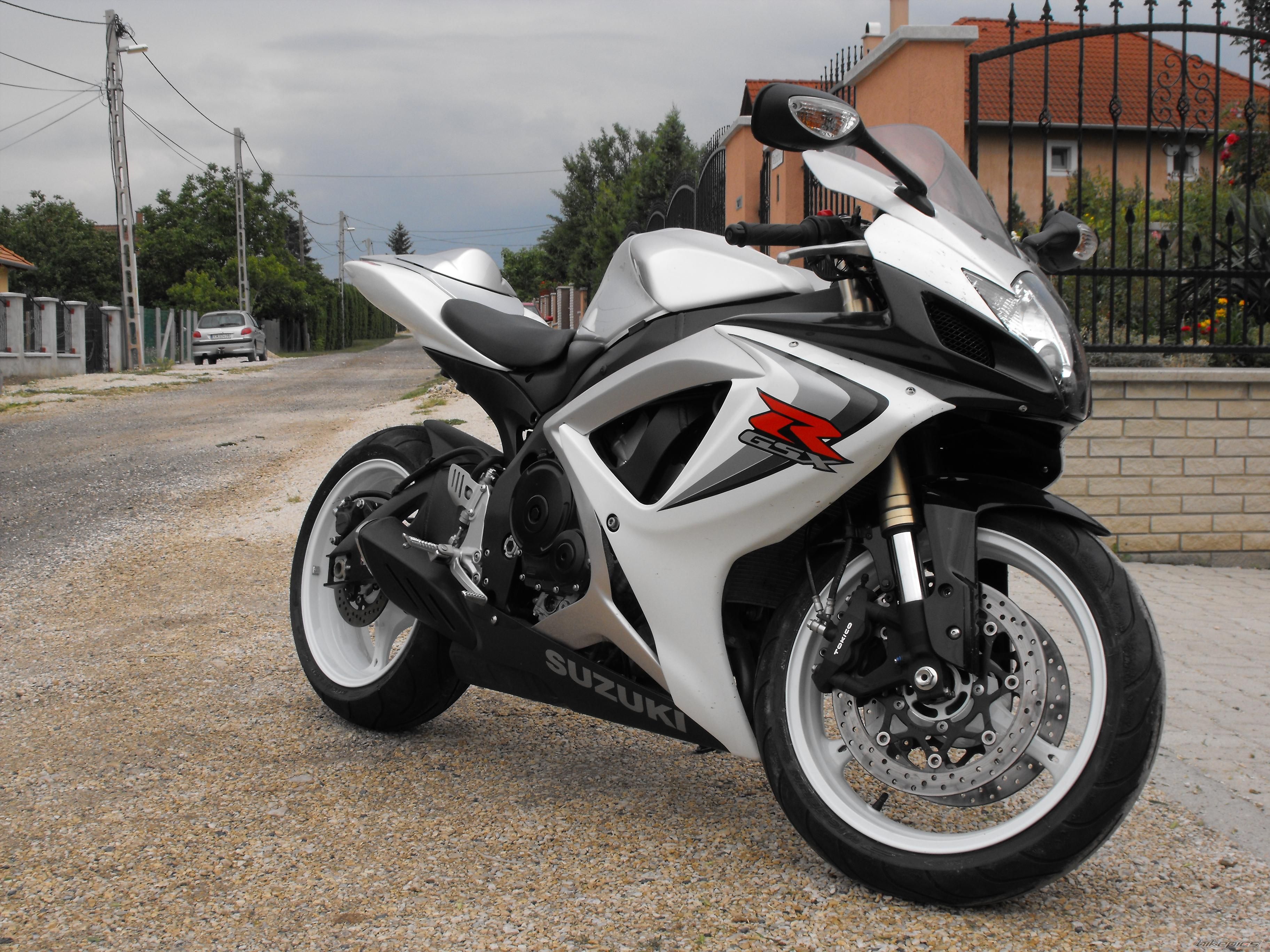 Bike Photo 1684169