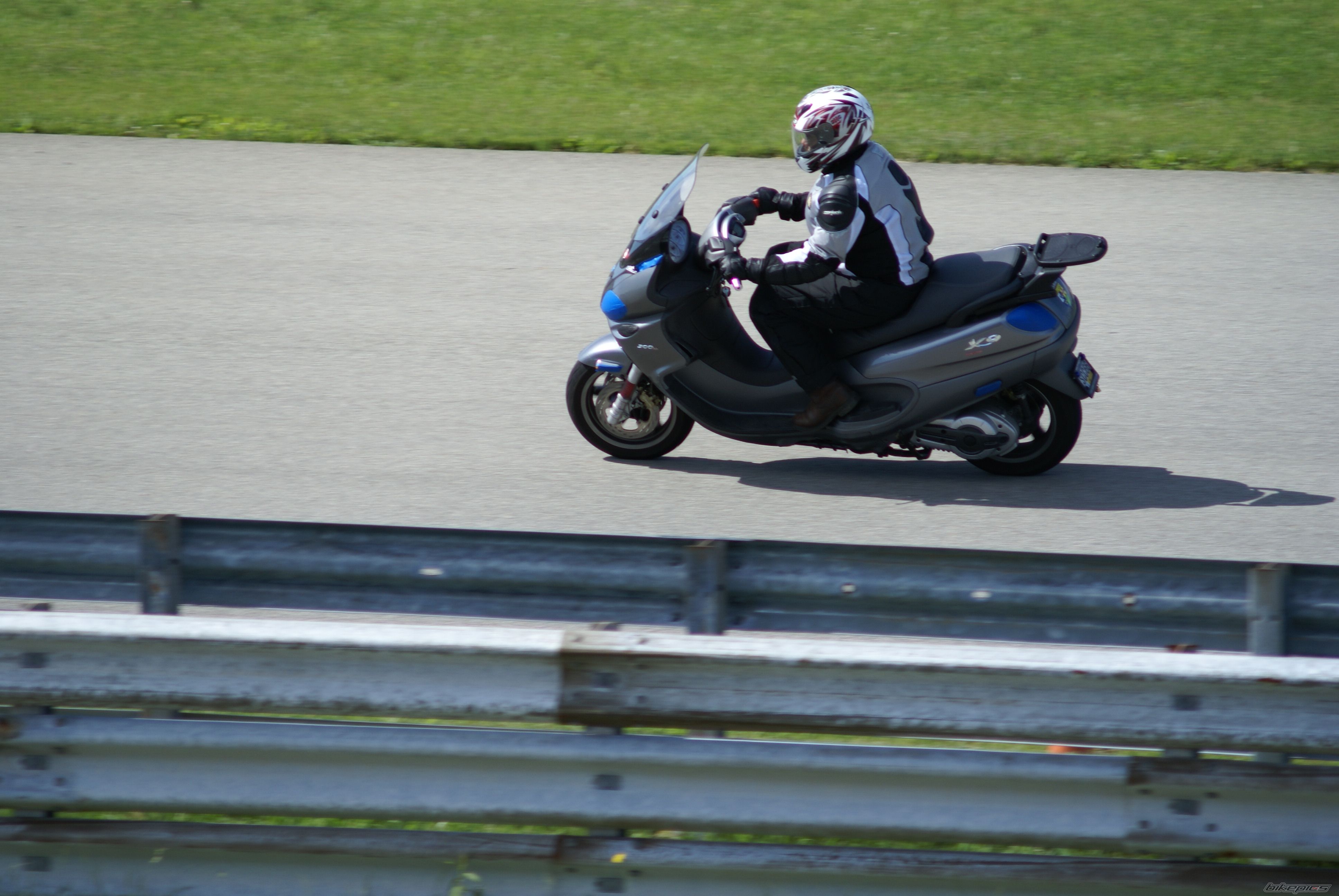 Bike Photo 1684333