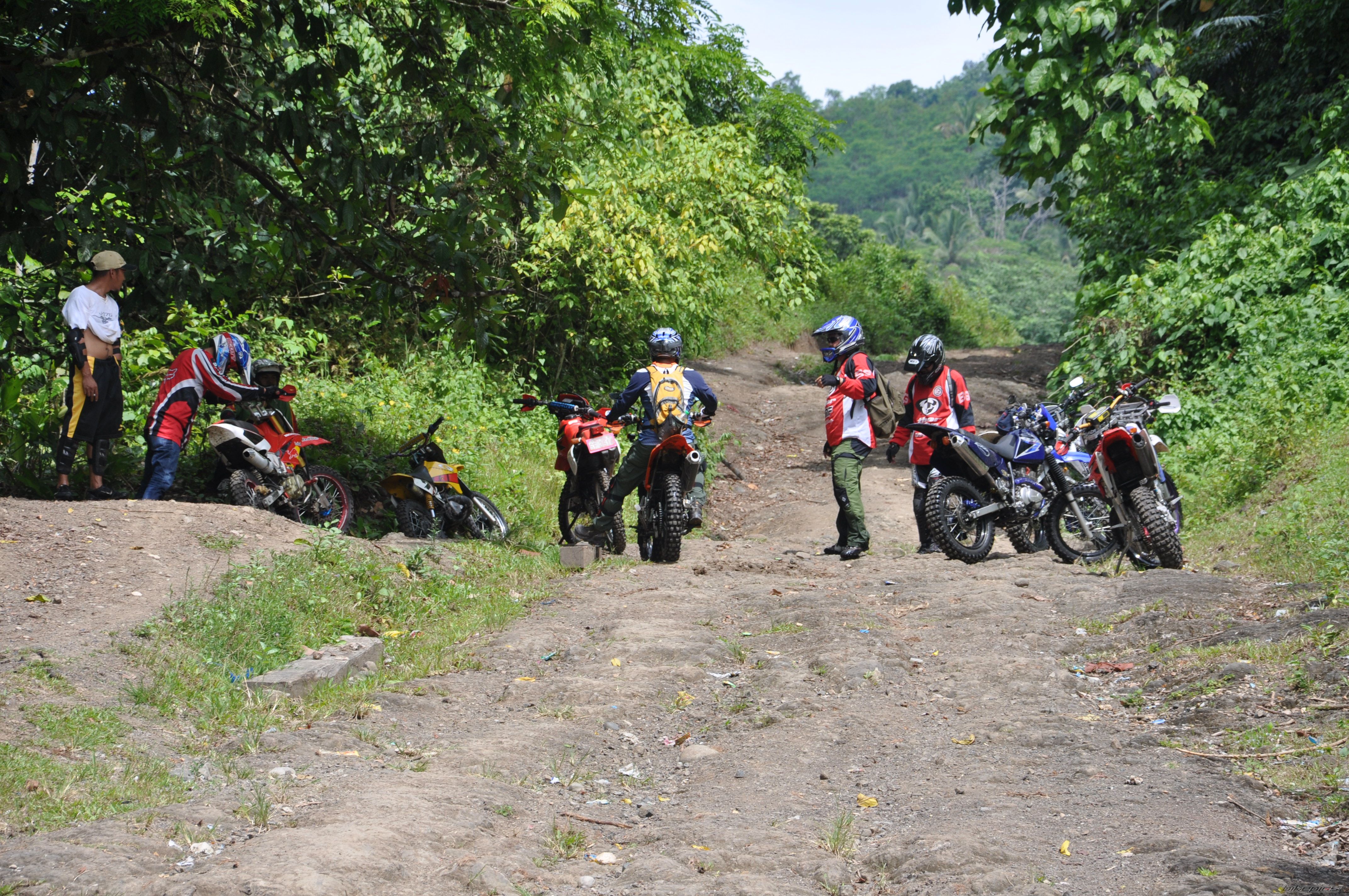 Bike Photo 1684370