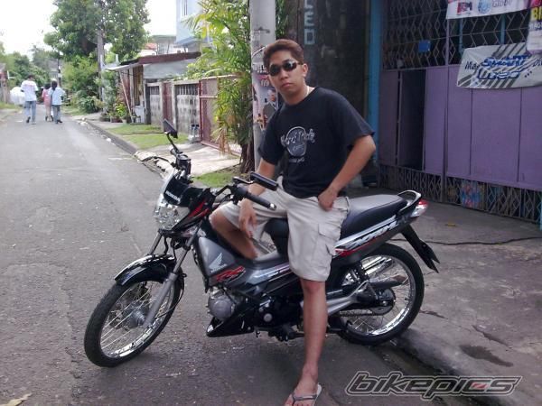 Bike Photo 1684384
